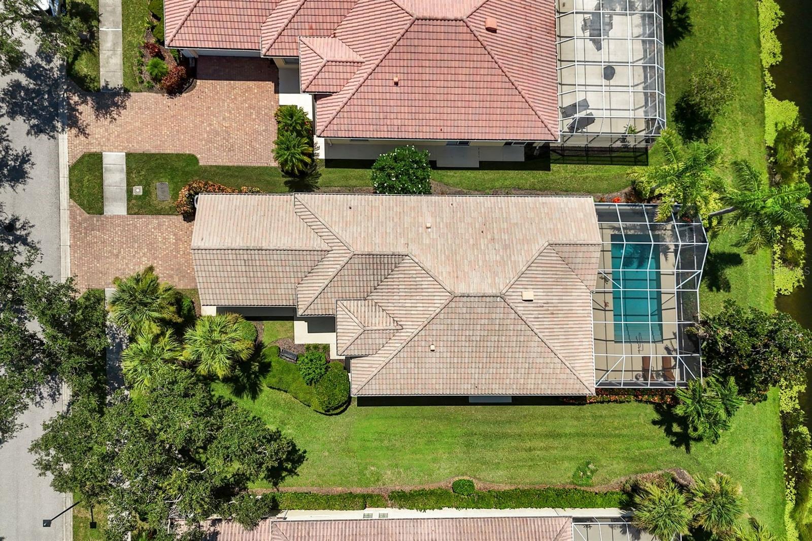 Image 31 of 43 For 5848 Ferrara Drive