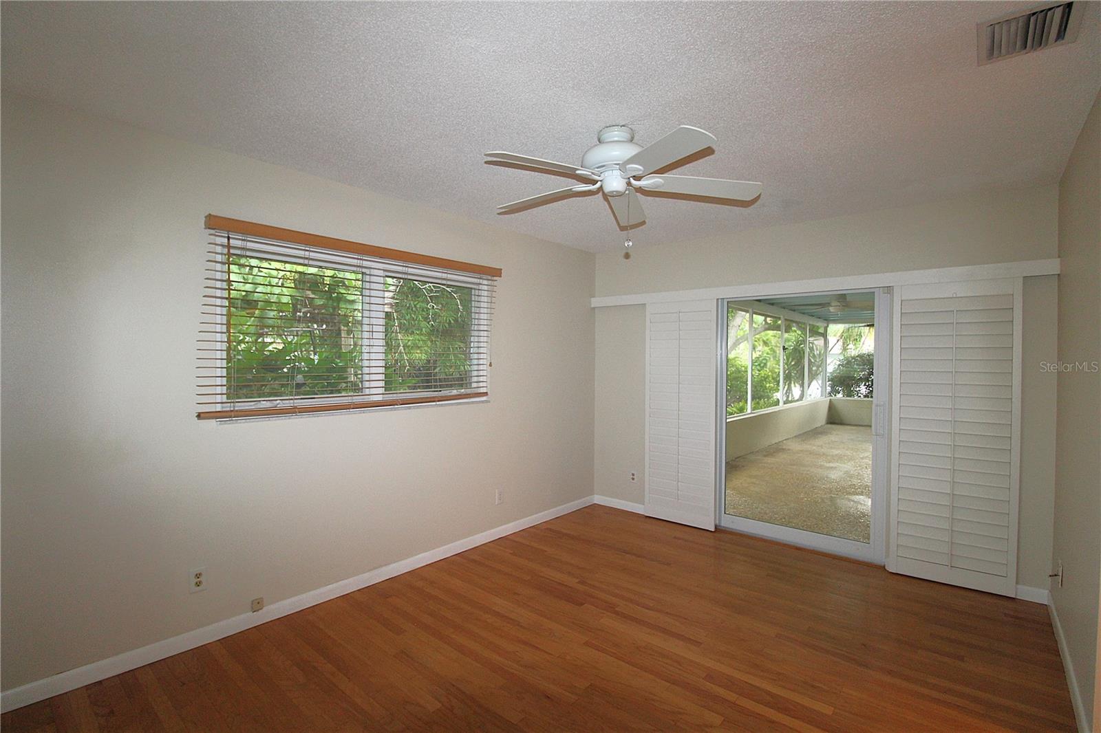 Image 13 of 31 For 6512 Bowline Drive