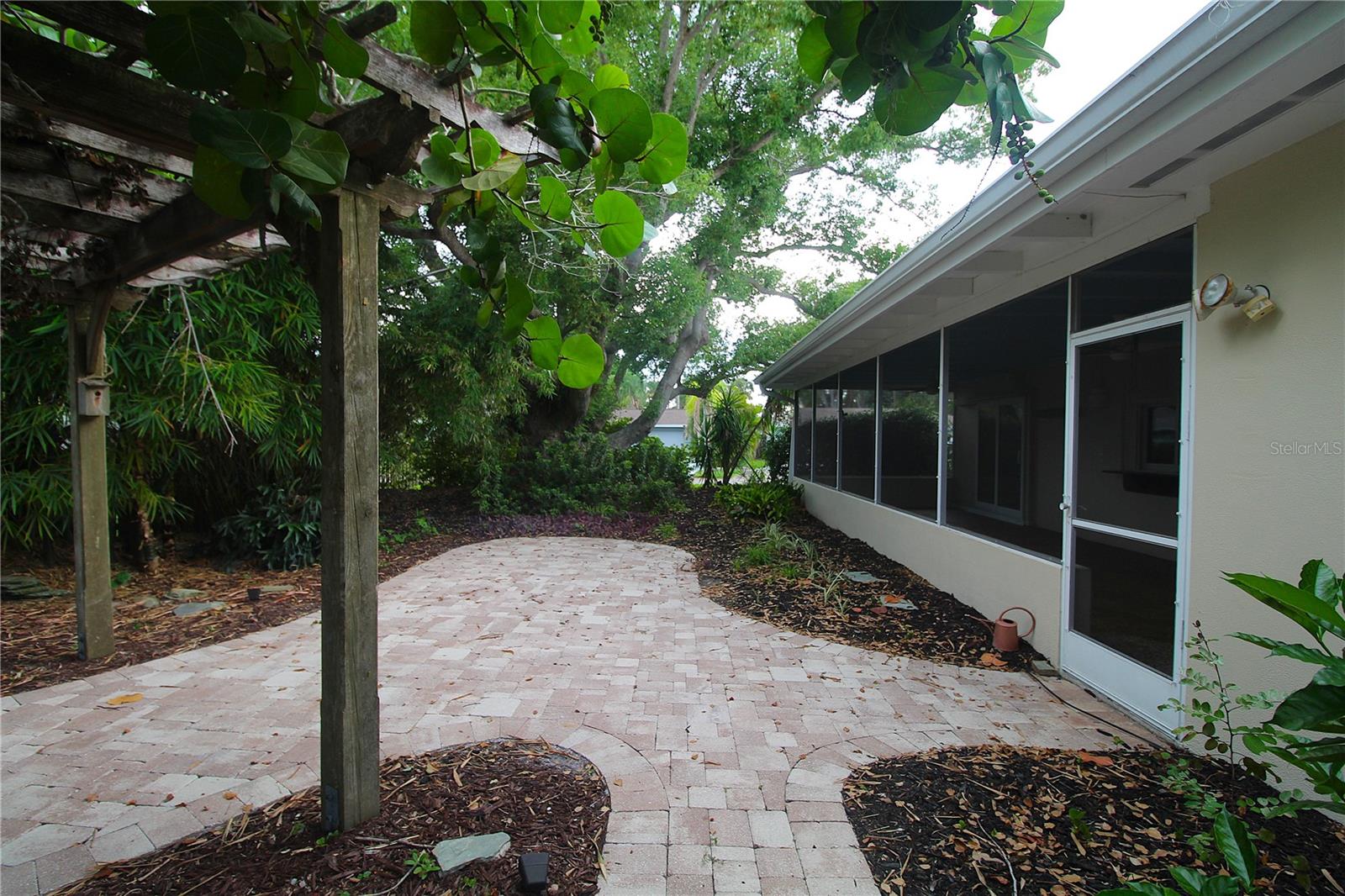 Image 29 of 31 For 6512 Bowline Drive