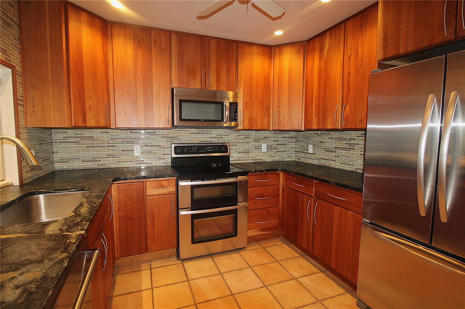Image 5 of 31 For 6512 Bowline Drive
