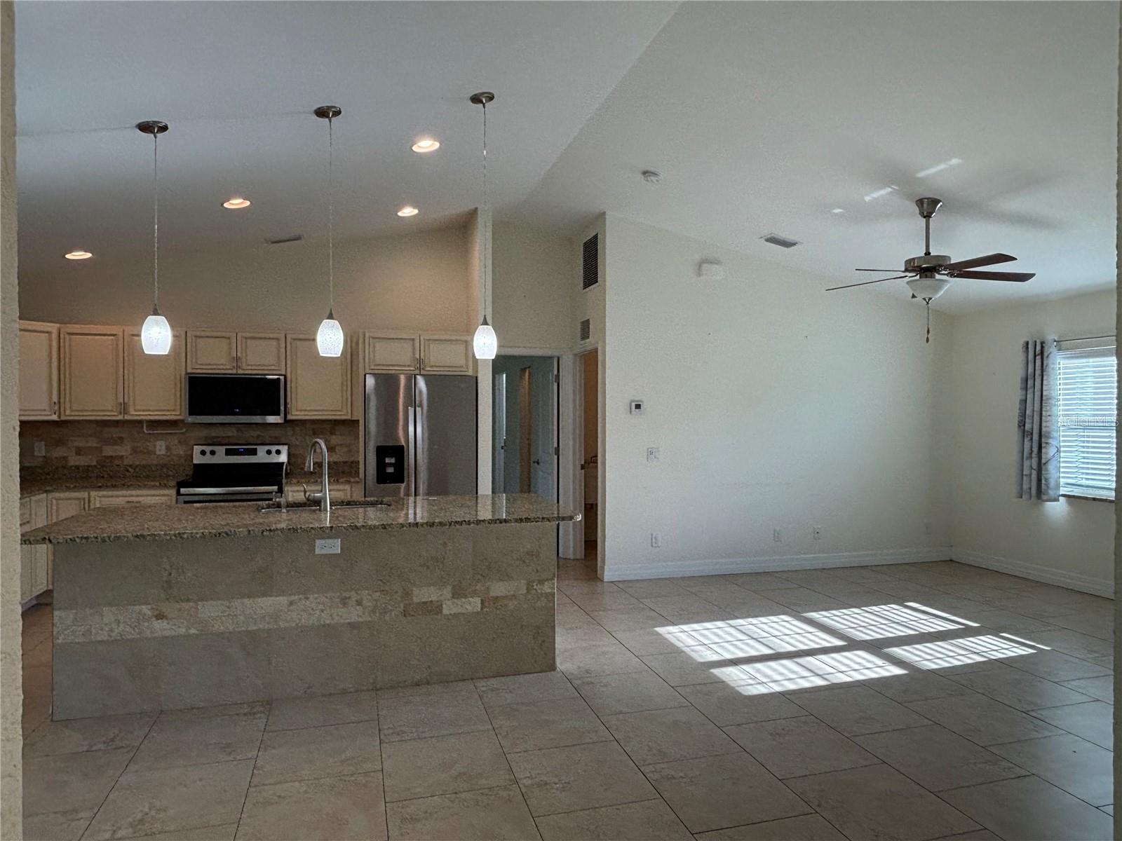 Image 7 of 19 For 1876 Atwater Drive