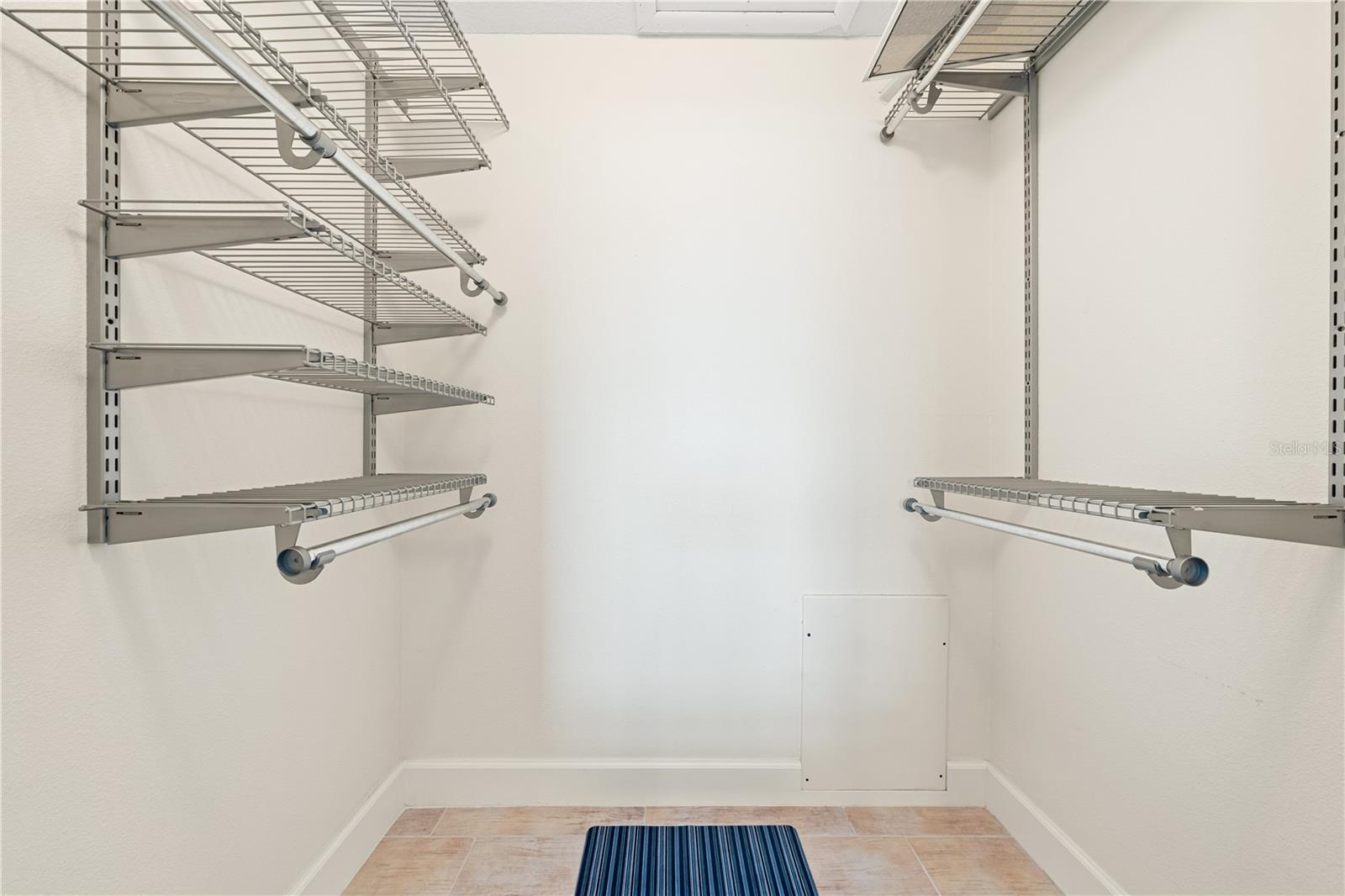 Image 36 of 61 For 5600 Beach Way Drive 304