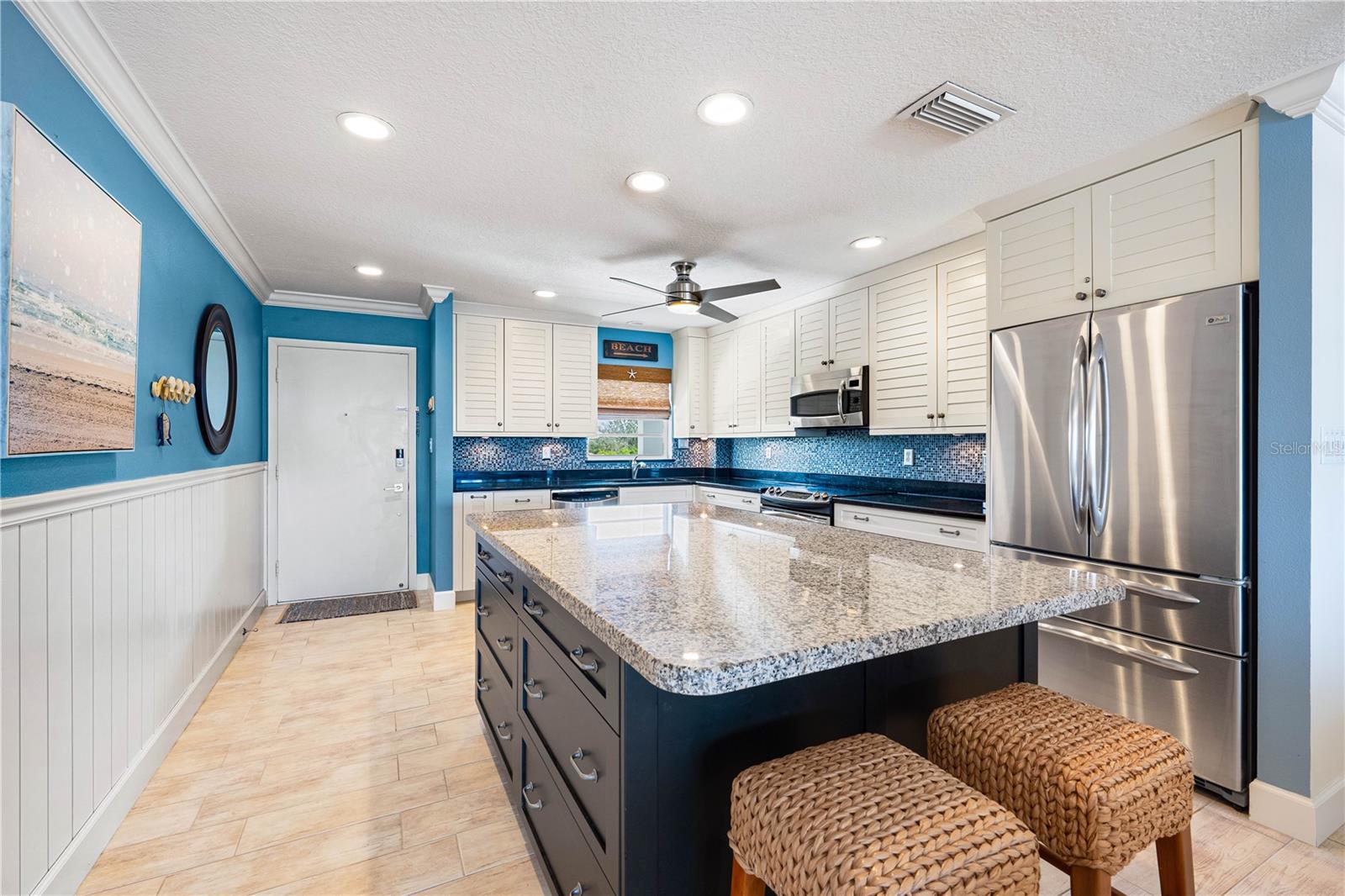 Image 7 of 61 For 5600 Beach Way Drive 304
