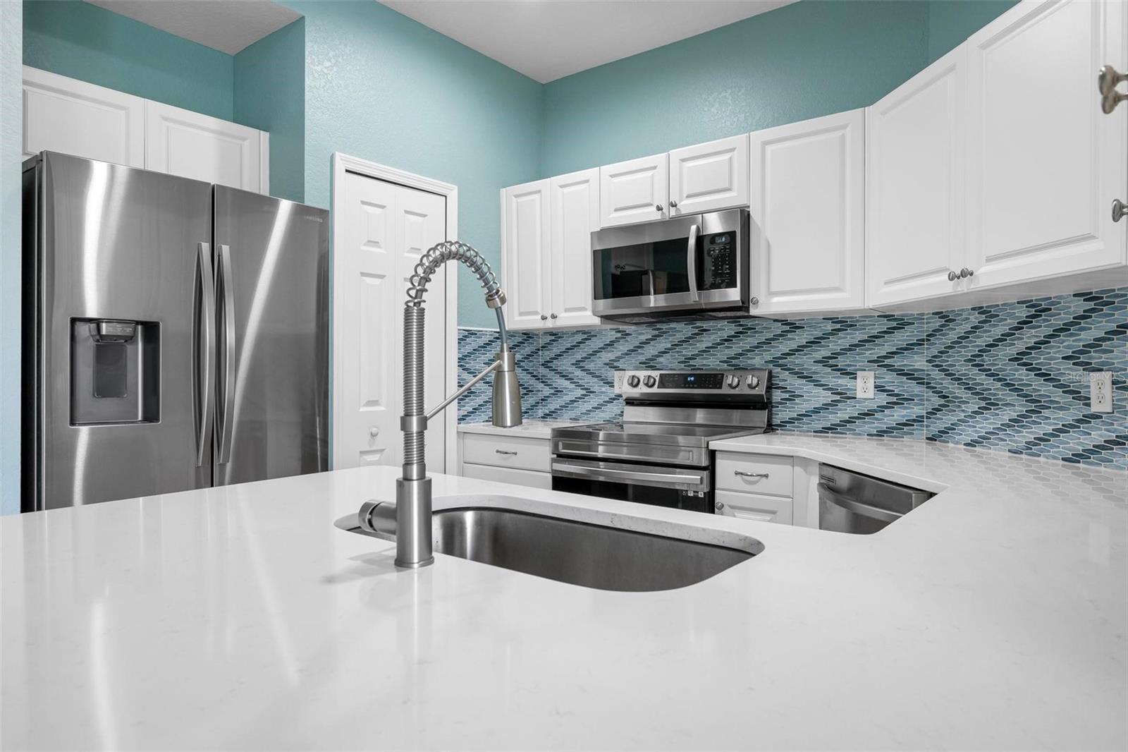 Image 11 of 44 For 4620 1st Avenue E 4620