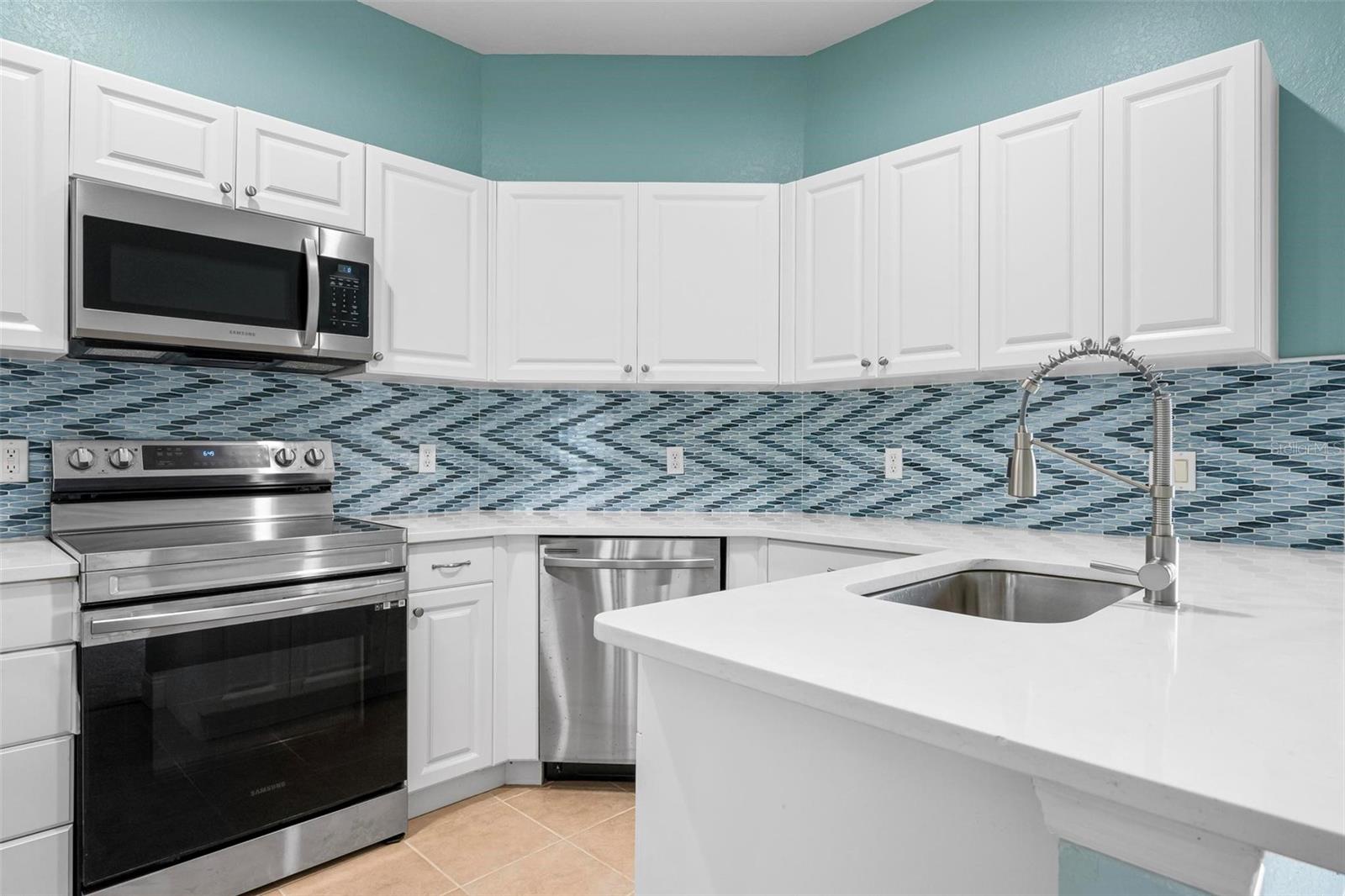 Image 12 of 44 For 4620 1st Avenue E 4620