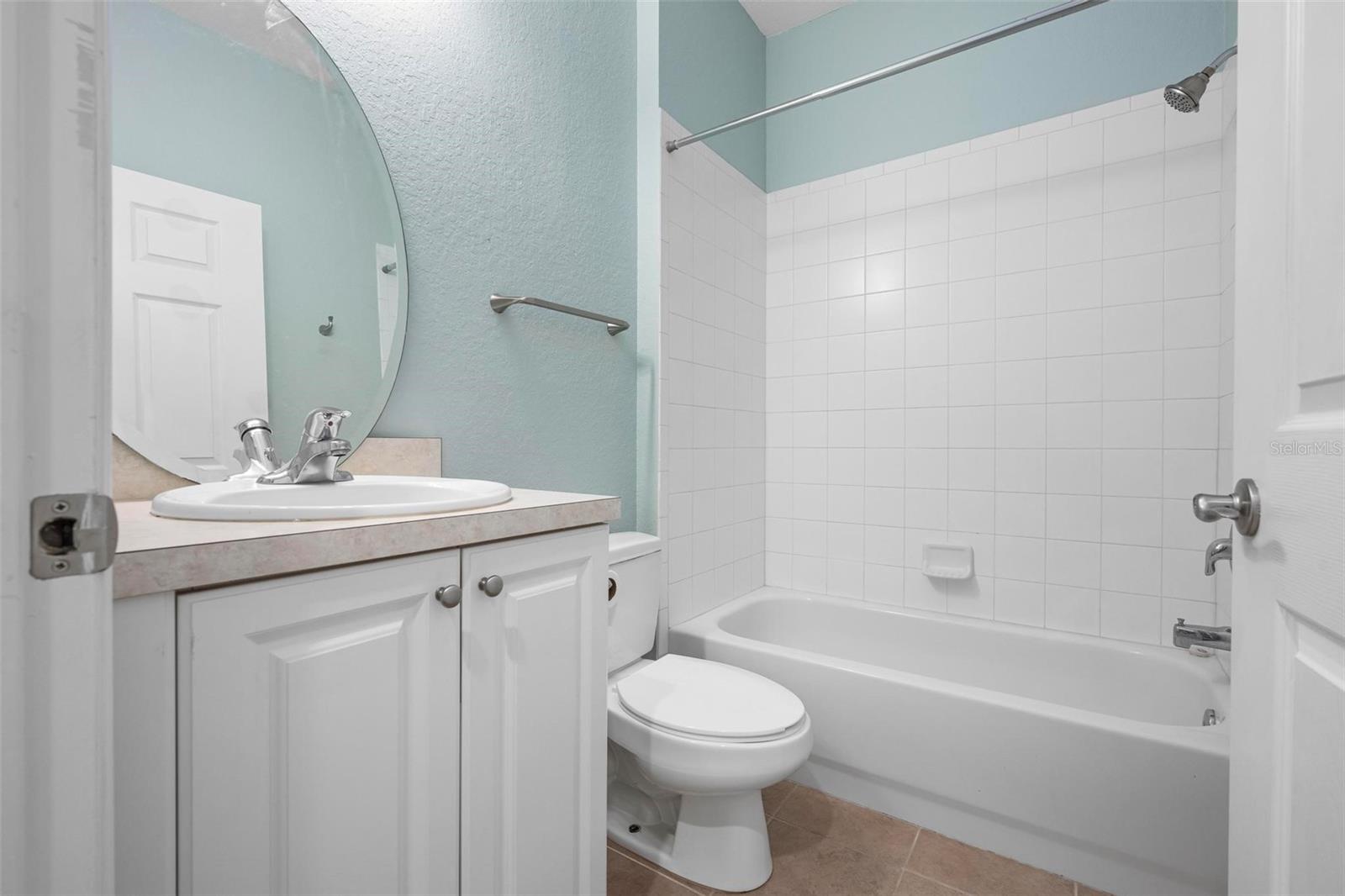 Image 20 of 44 For 4620 1st Avenue E 4620