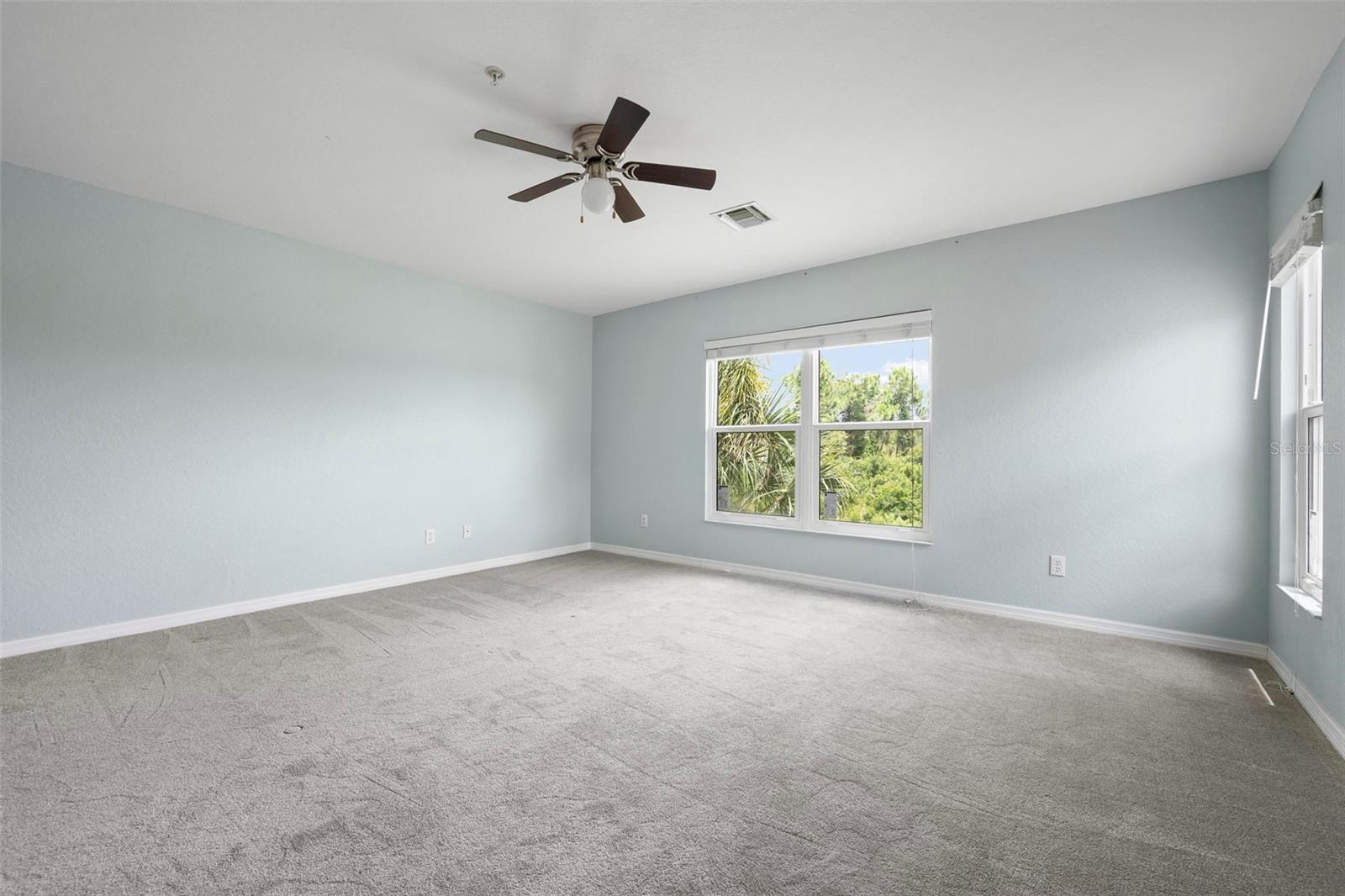 Image 23 of 44 For 4620 1st Avenue E 4620
