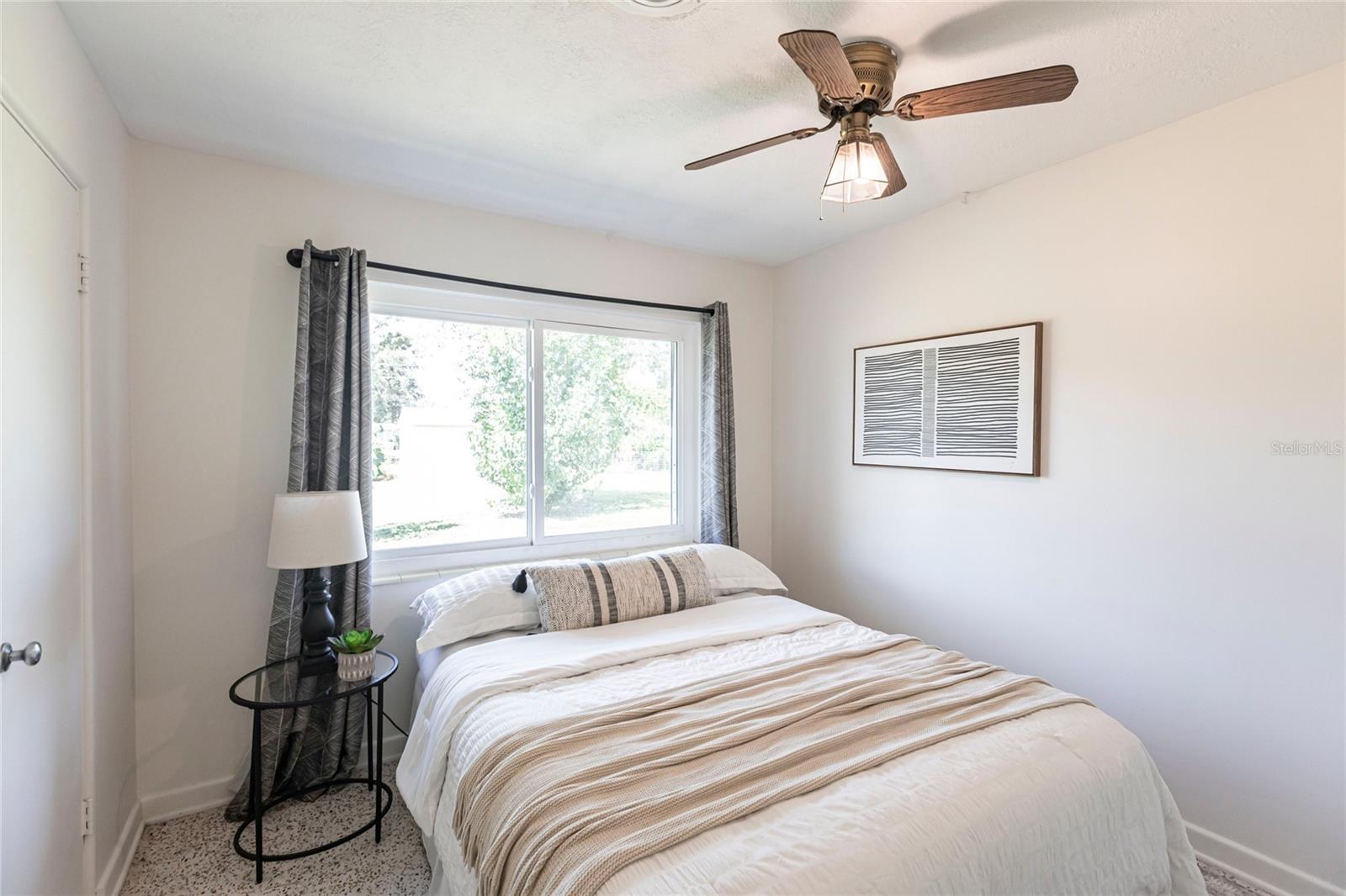 Image 21 of 43 For 6222 Brentwood Avenue