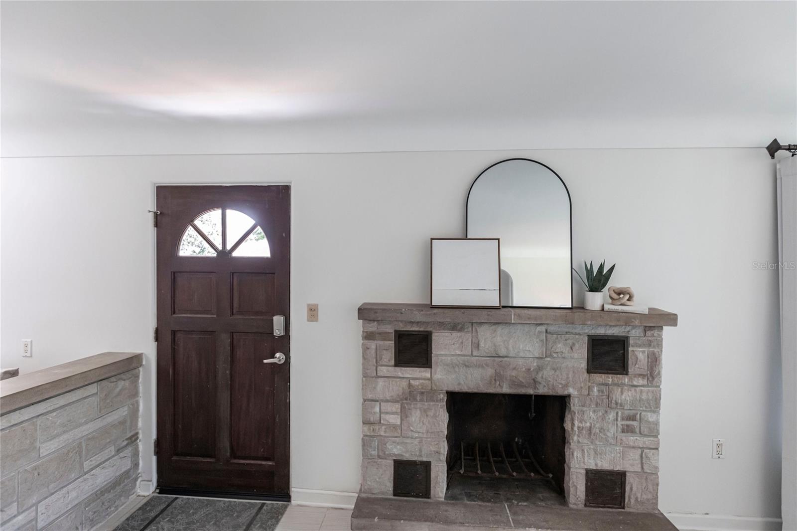 Image 9 of 43 For 6222 Brentwood Avenue