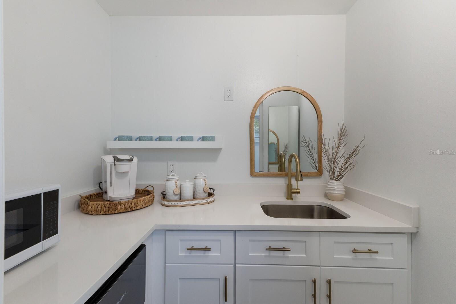 Image 21 of 45 For 2302 Avenue B