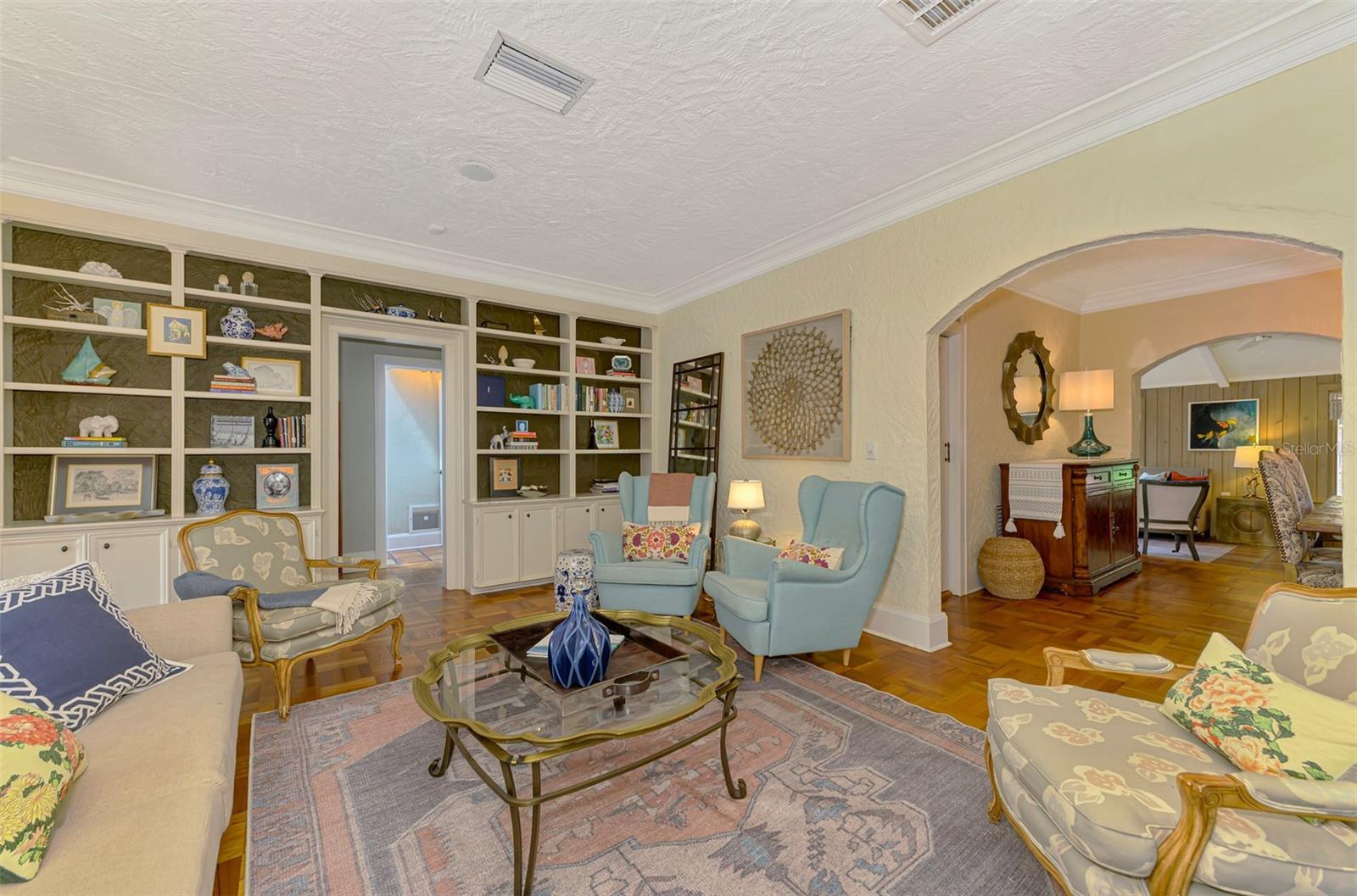 Image 11 of 63 For 3838 Flores Avenue