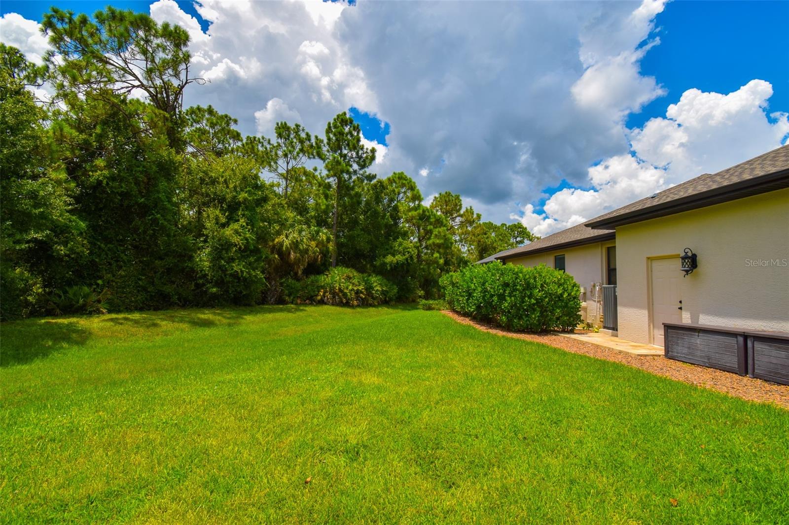 Image 15 of 50 For 8201 Hunters Glen Circle