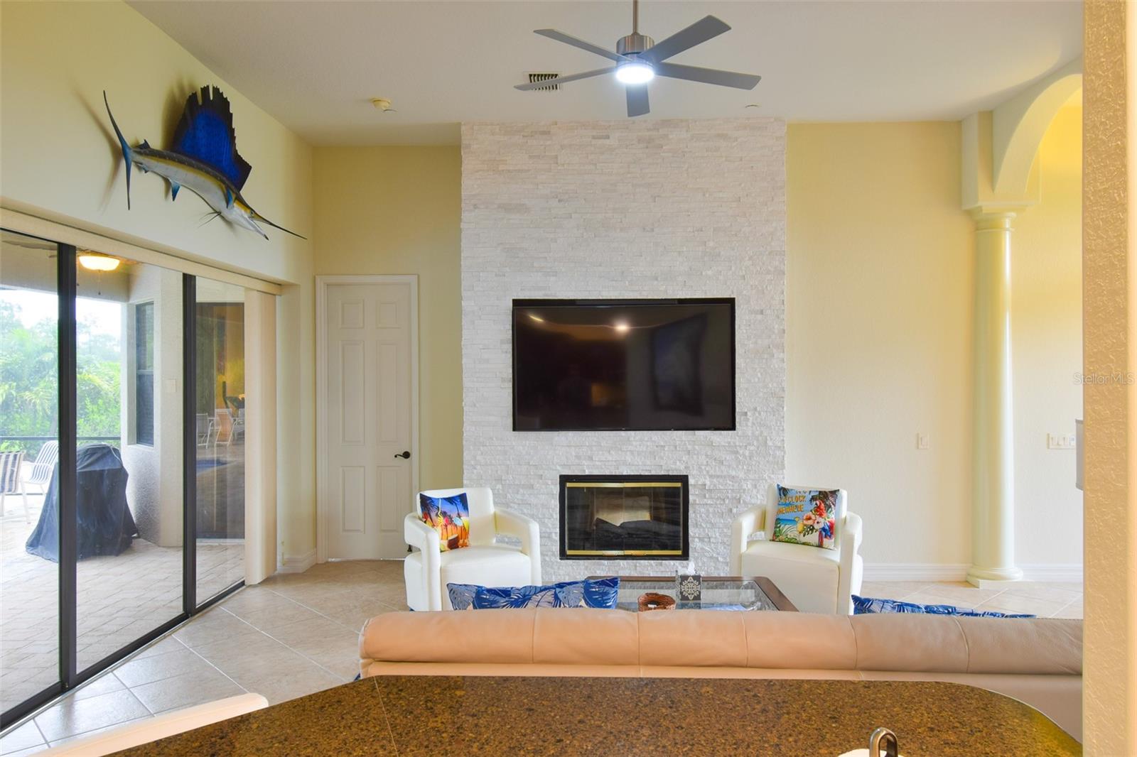 Image 41 of 50 For 8201 Hunters Glen Circle