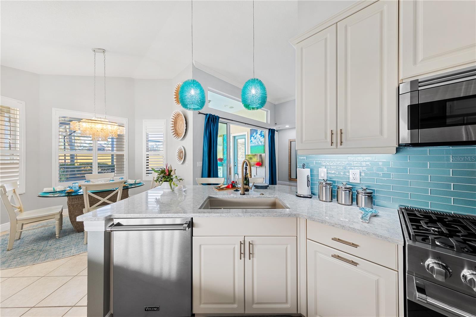 Image 15 of 70 For 7236 Orchid Island Place