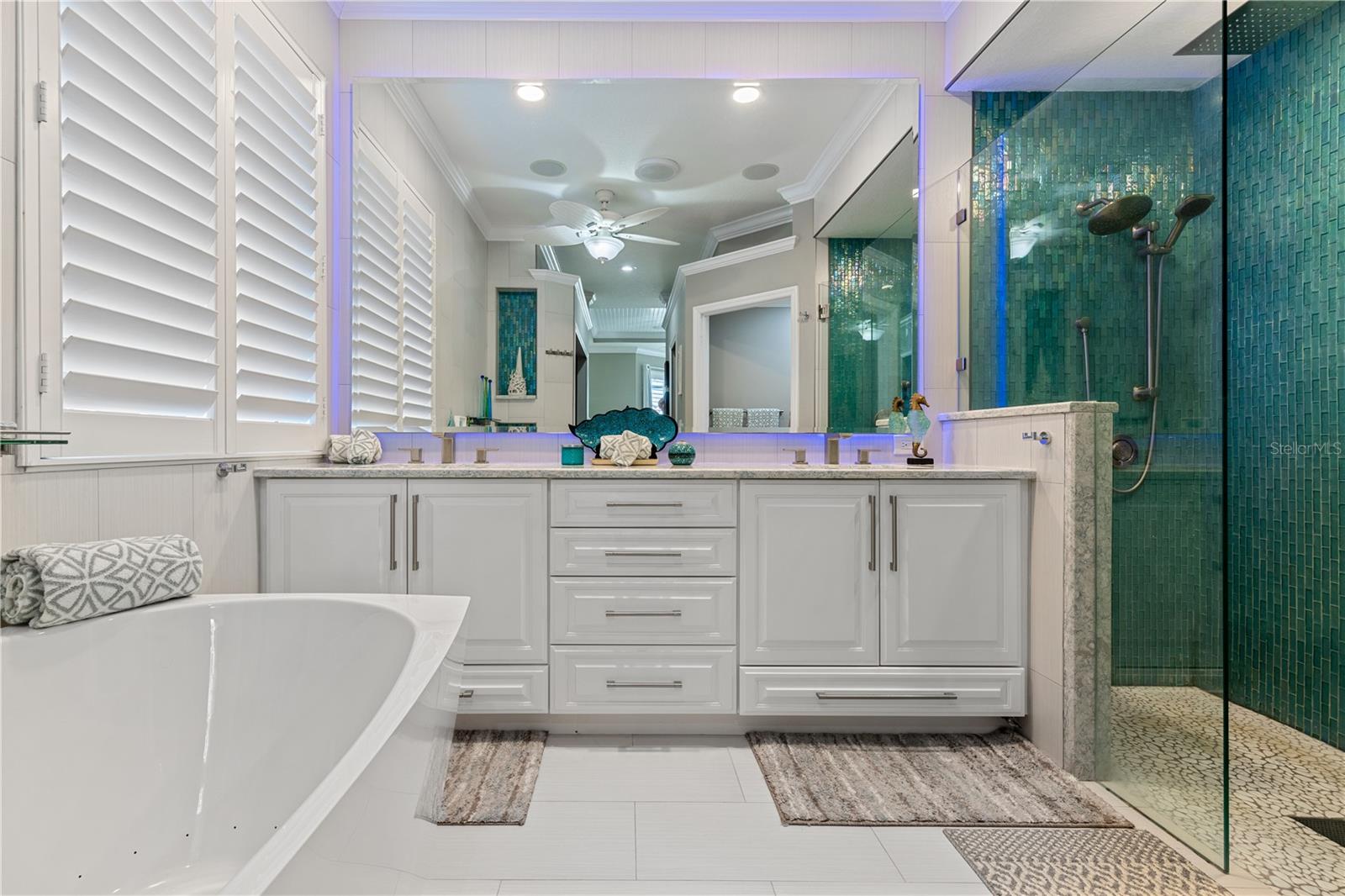 Image 39 of 70 For 7236 Orchid Island Place