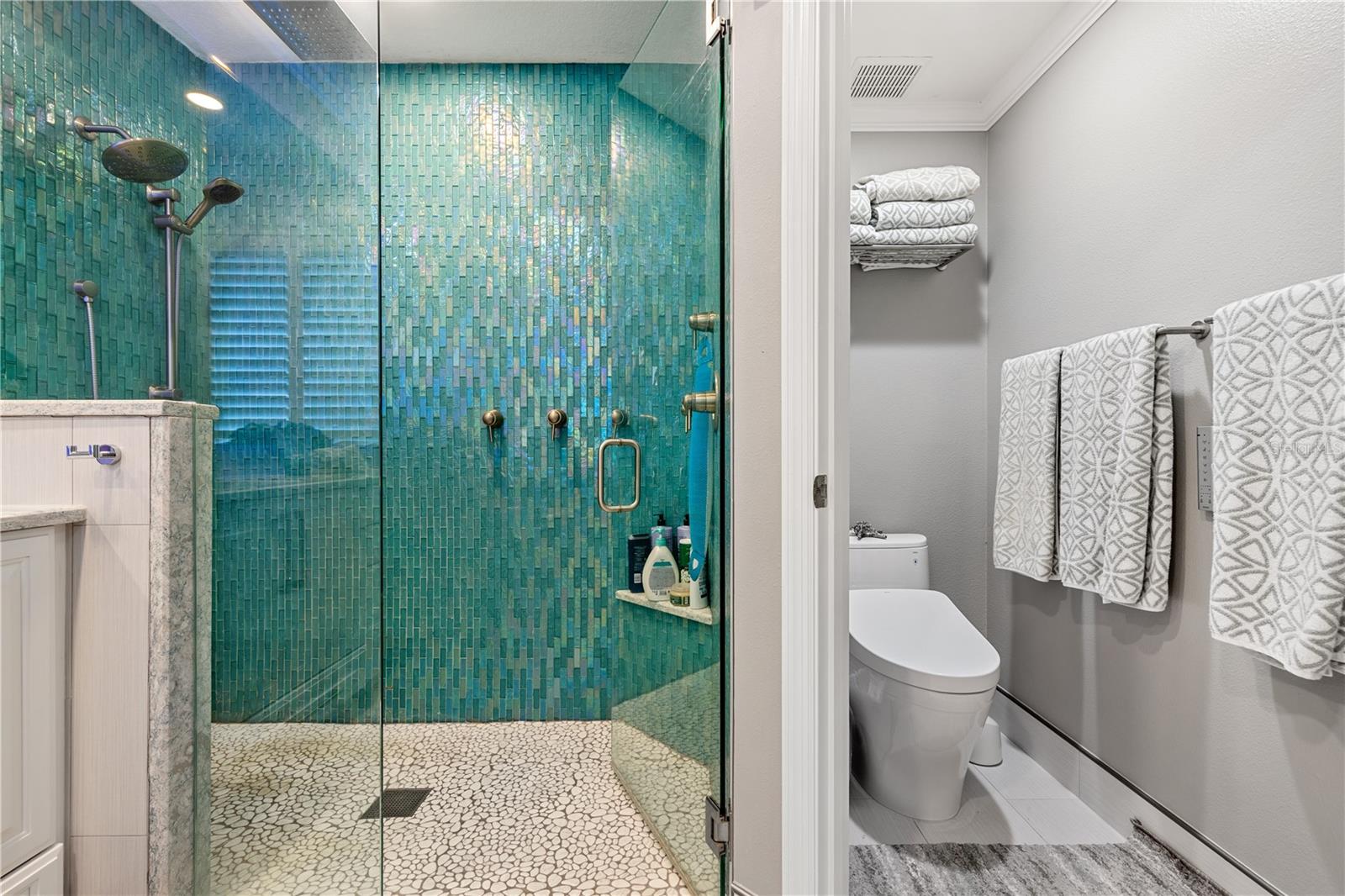 Image 40 of 70 For 7236 Orchid Island Place