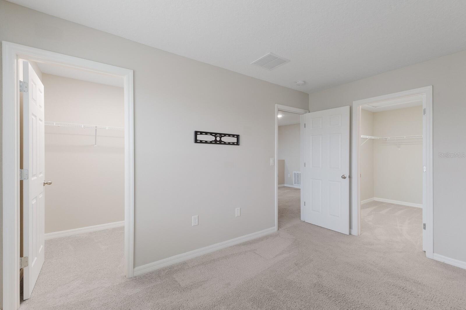 Image 15 of 29 For 13069 Oak Hill Way