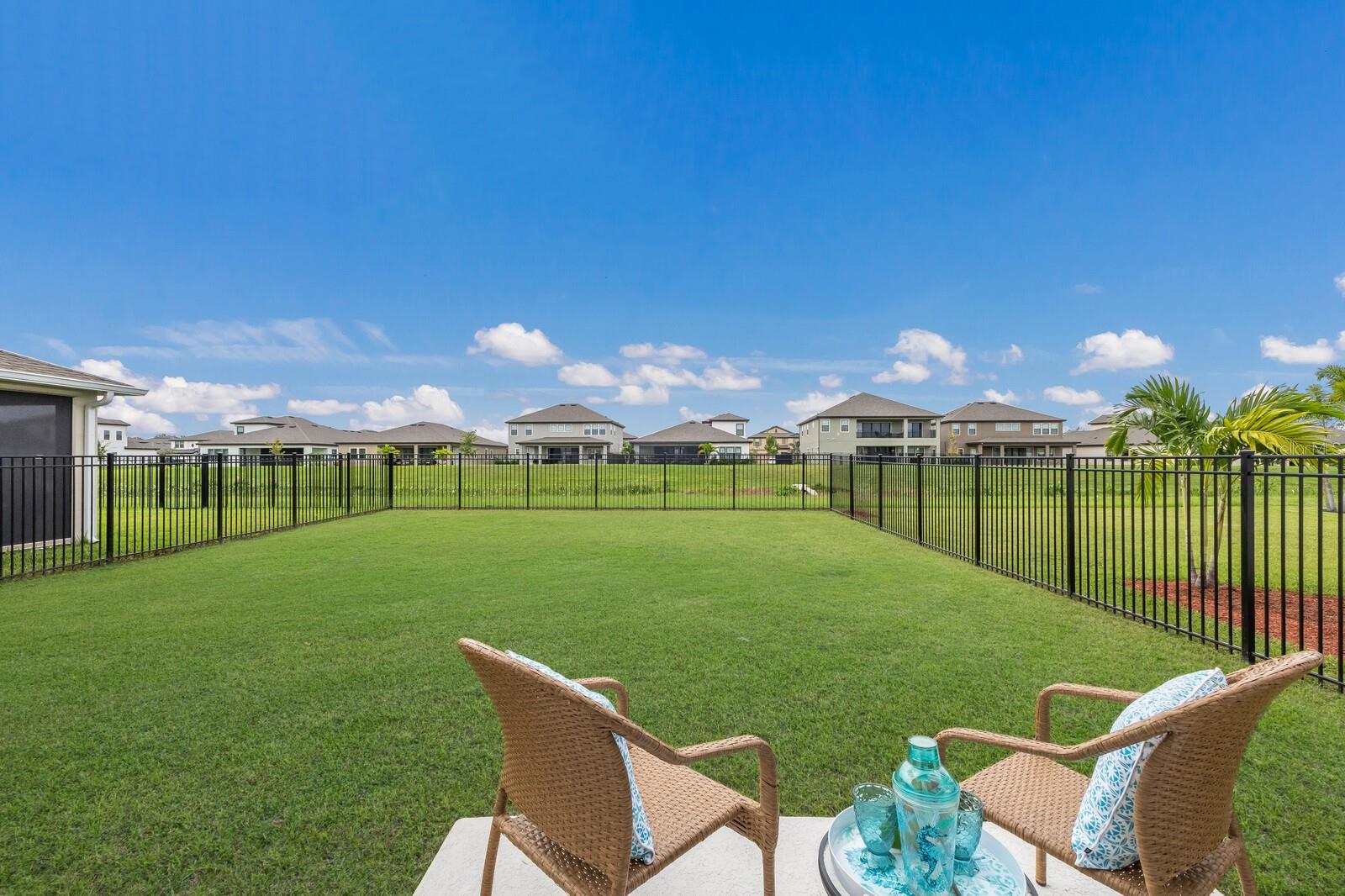 Image 22 of 29 For 13069 Oak Hill Way