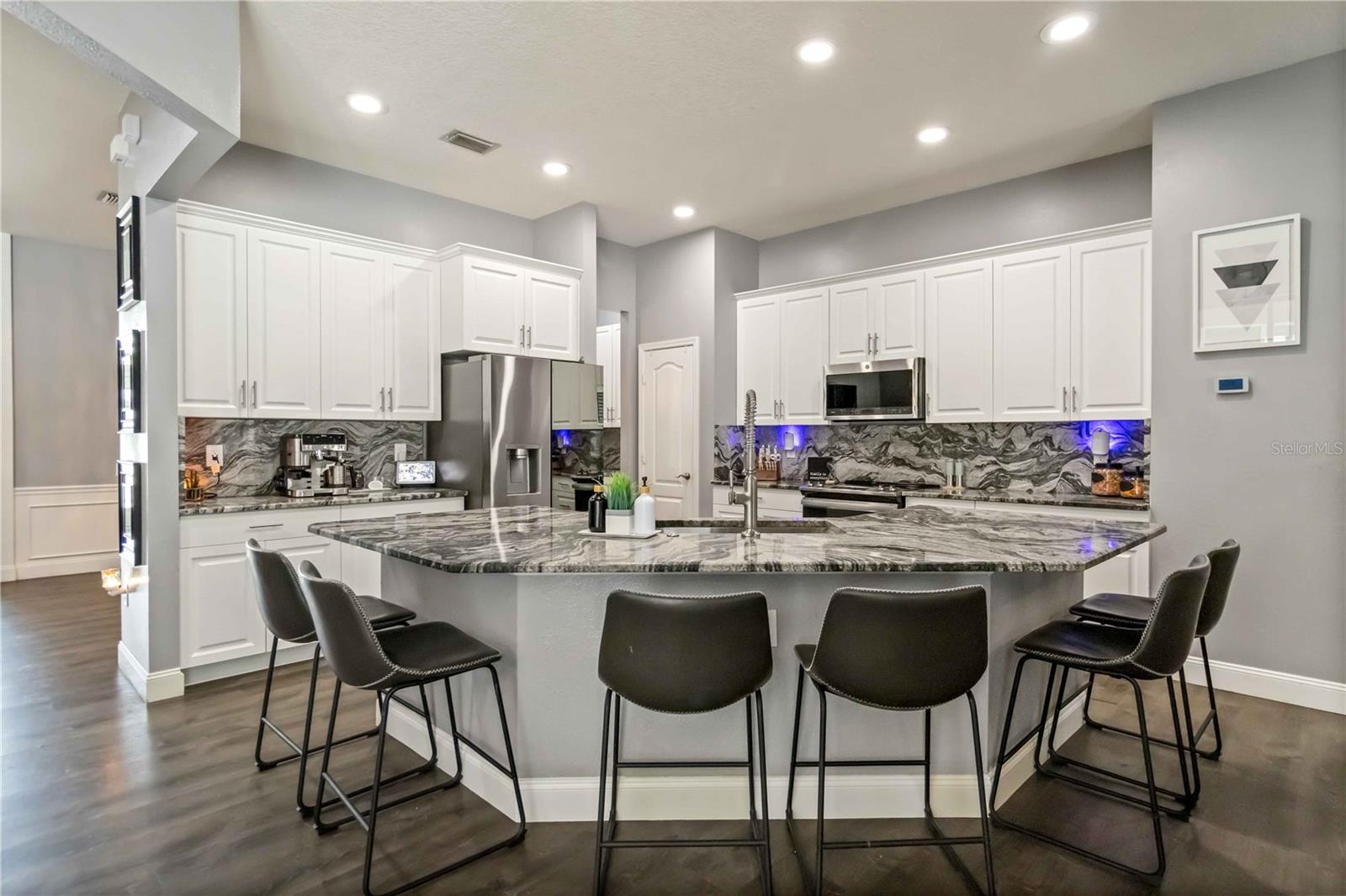 Listing photo id 16 for 5042 Silver Charm Terrace