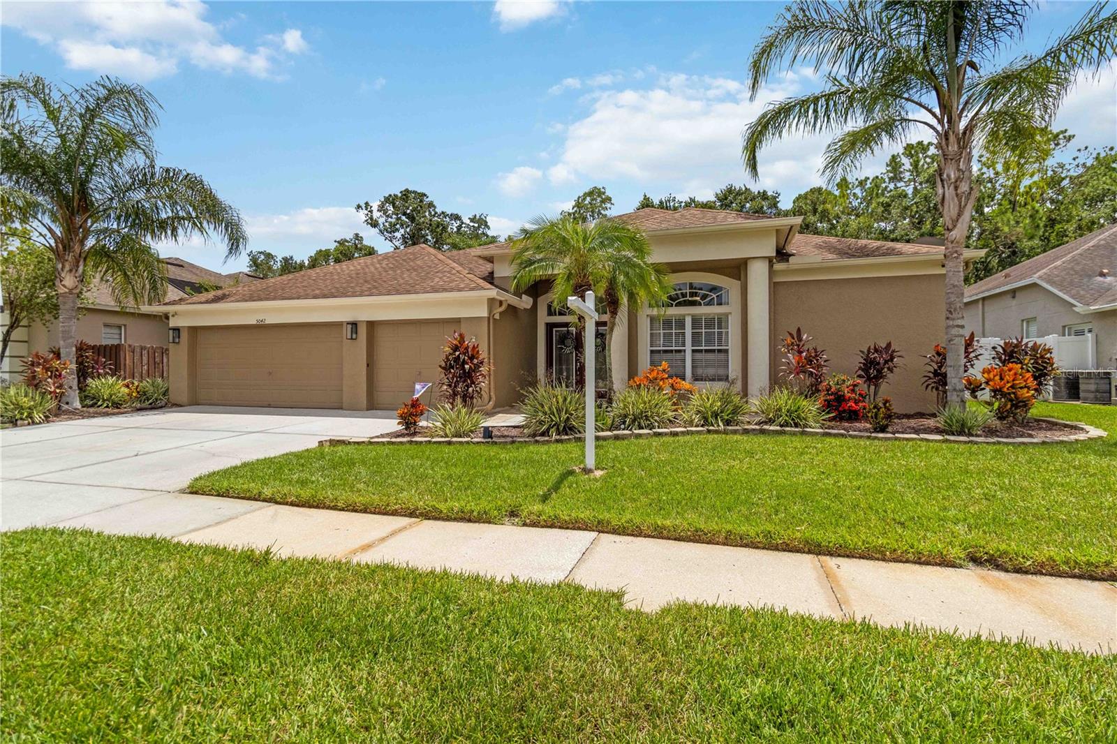 Listing photo id 1 for 5042 Silver Charm Terrace