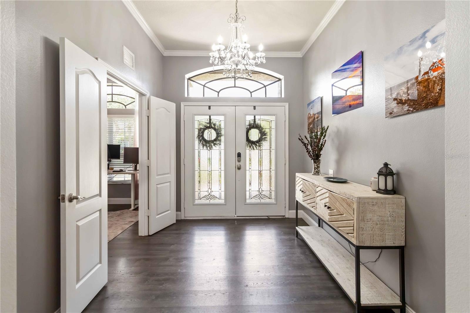 Listing photo id 5 for 5042 Silver Charm Terrace