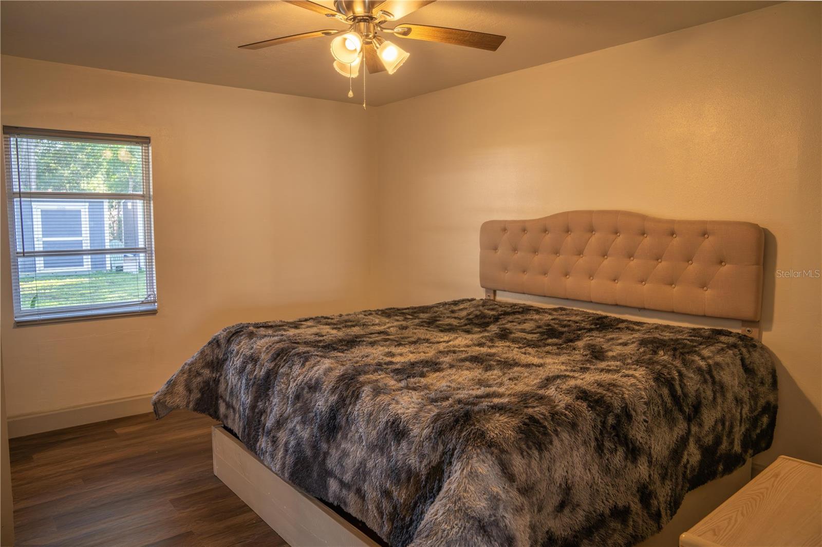 Image 13 of 25 For 3915 9th Avenue W