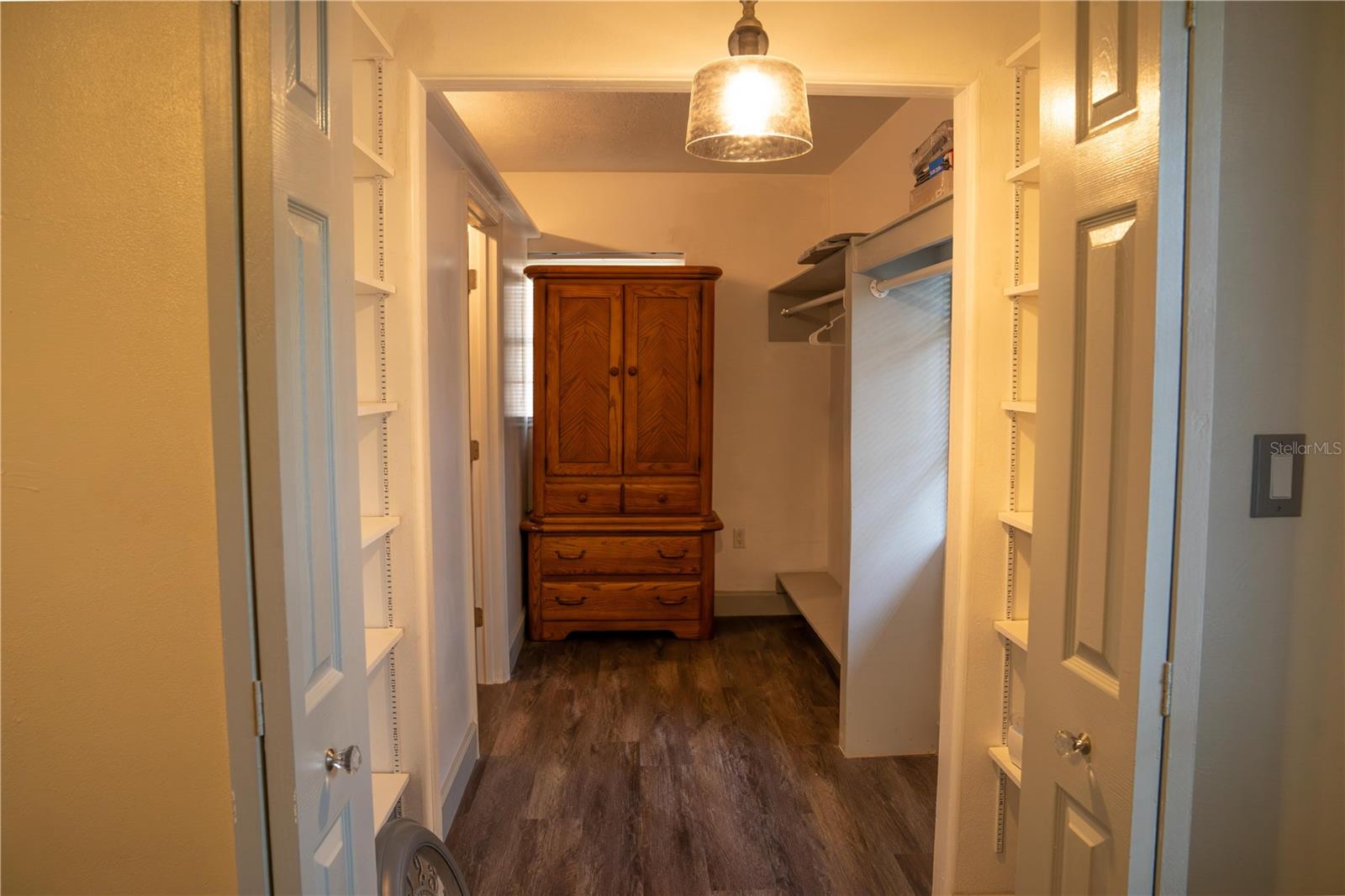 Image 15 of 25 For 3915 9th Avenue W