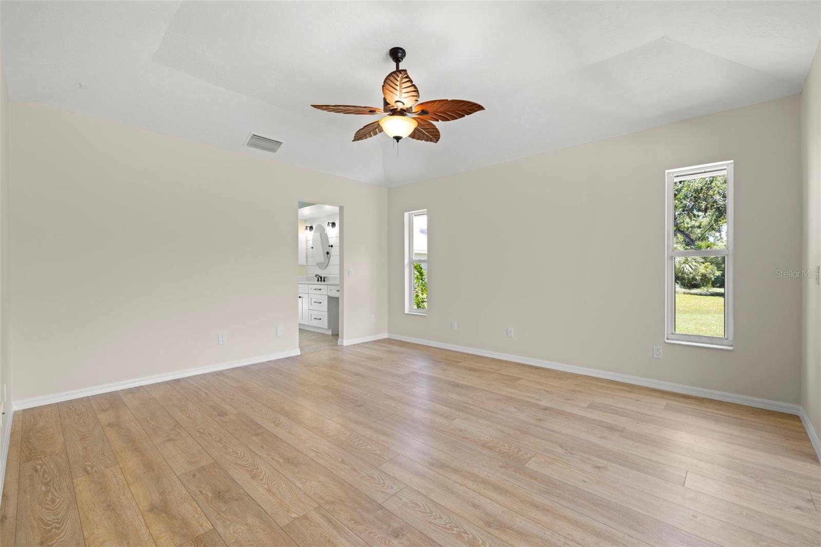 Image 18 of 64 For 5106 Wedge Court E