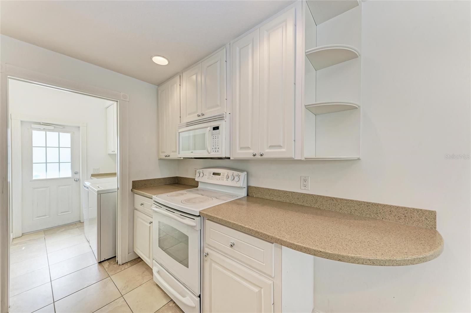 Image 10 of 44 For 1501 Napoli Drive W 1501