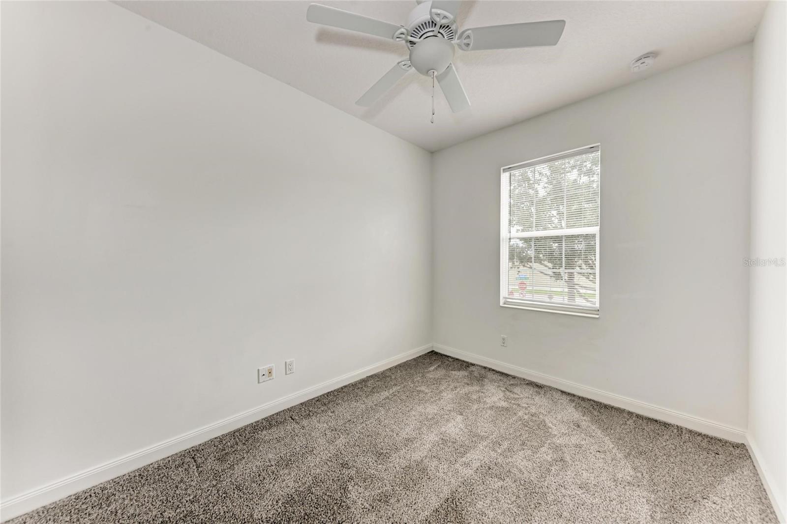 Image 20 of 44 For 1501 Napoli Drive W 1501