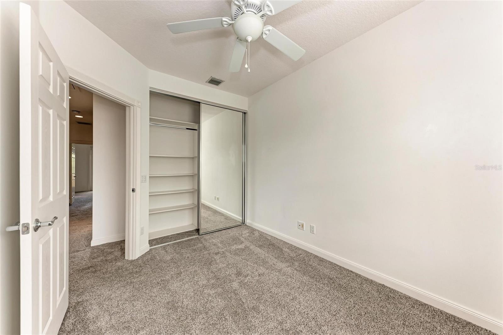 Image 22 of 44 For 1501 Napoli Drive W 1501