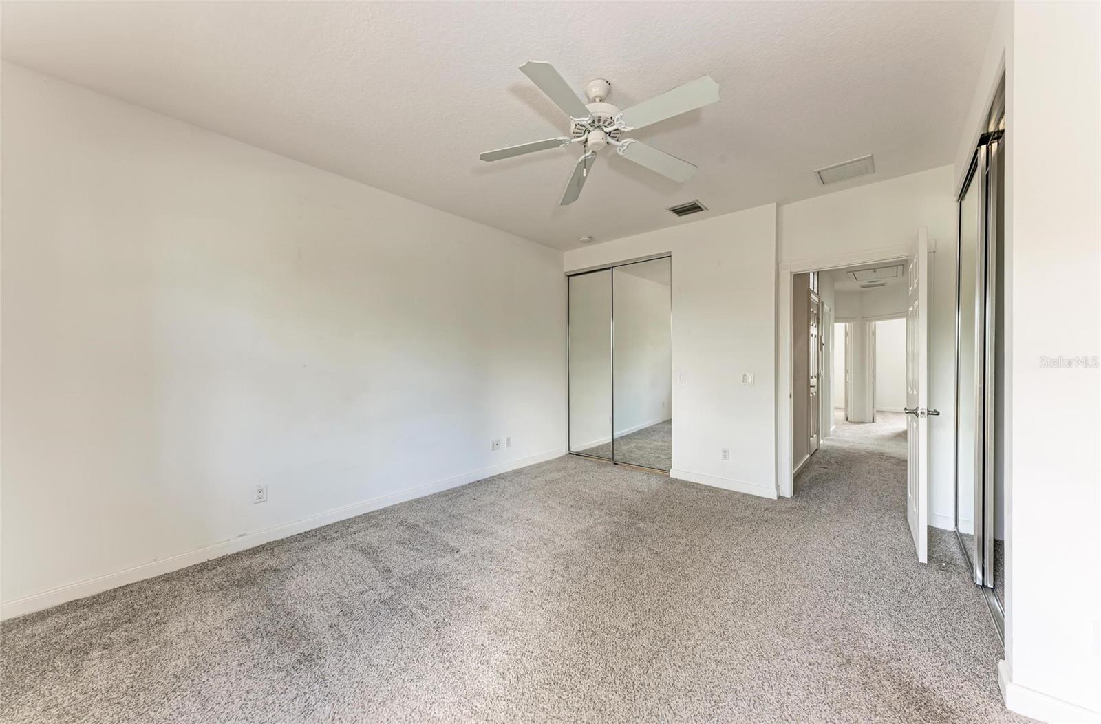 Image 26 of 44 For 1501 Napoli Drive W 1501