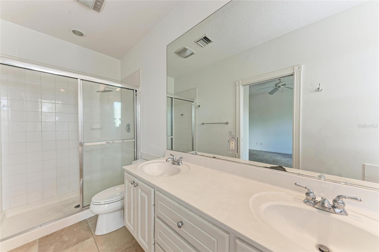 Image 30 of 44 For 1501 Napoli Drive W 1501