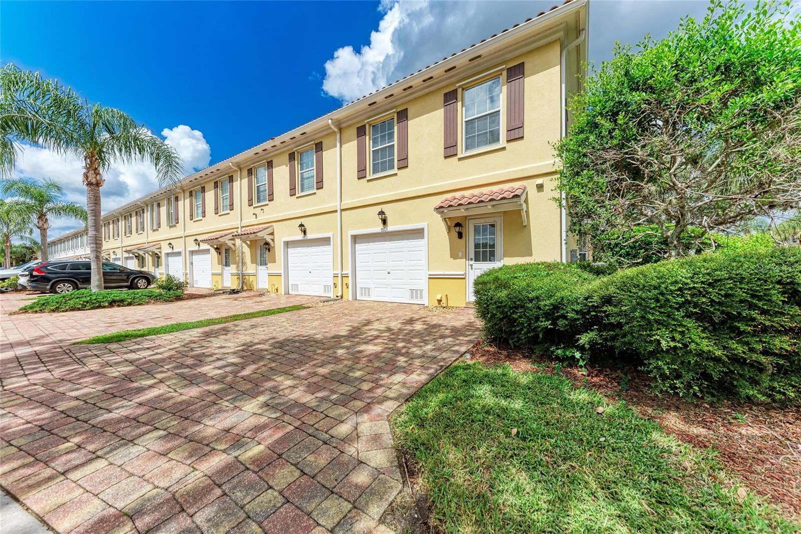 Image 33 of 44 For 1501 Napoli Drive W 1501