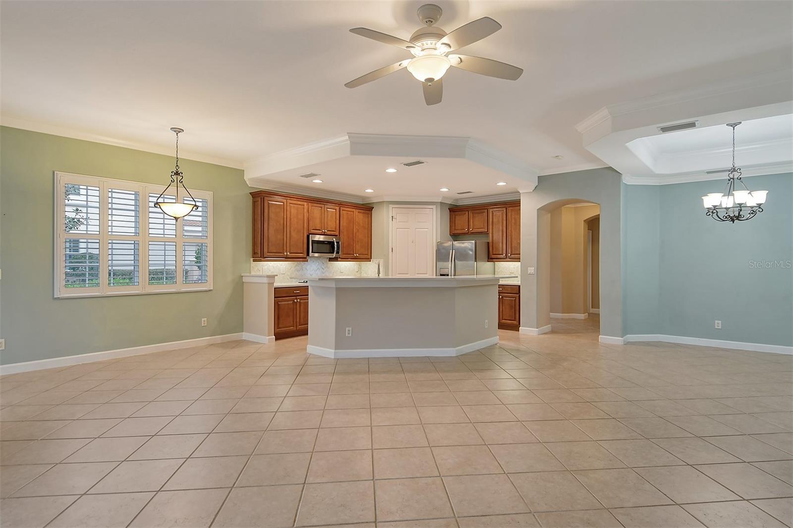 Image 14 of 77 For 206 Bella Vista Terrace 29b