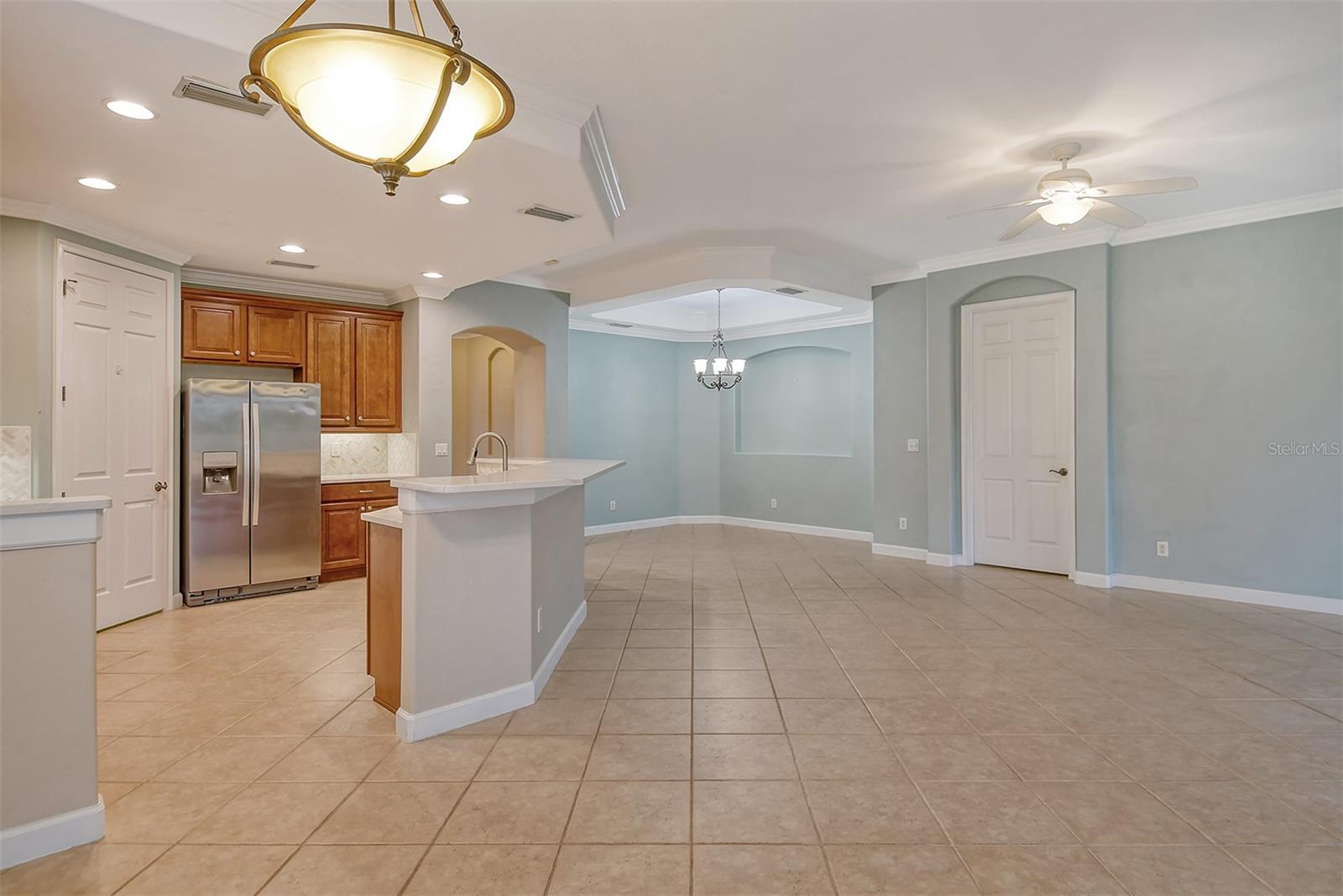 Image 17 of 77 For 206 Bella Vista Terrace 29b