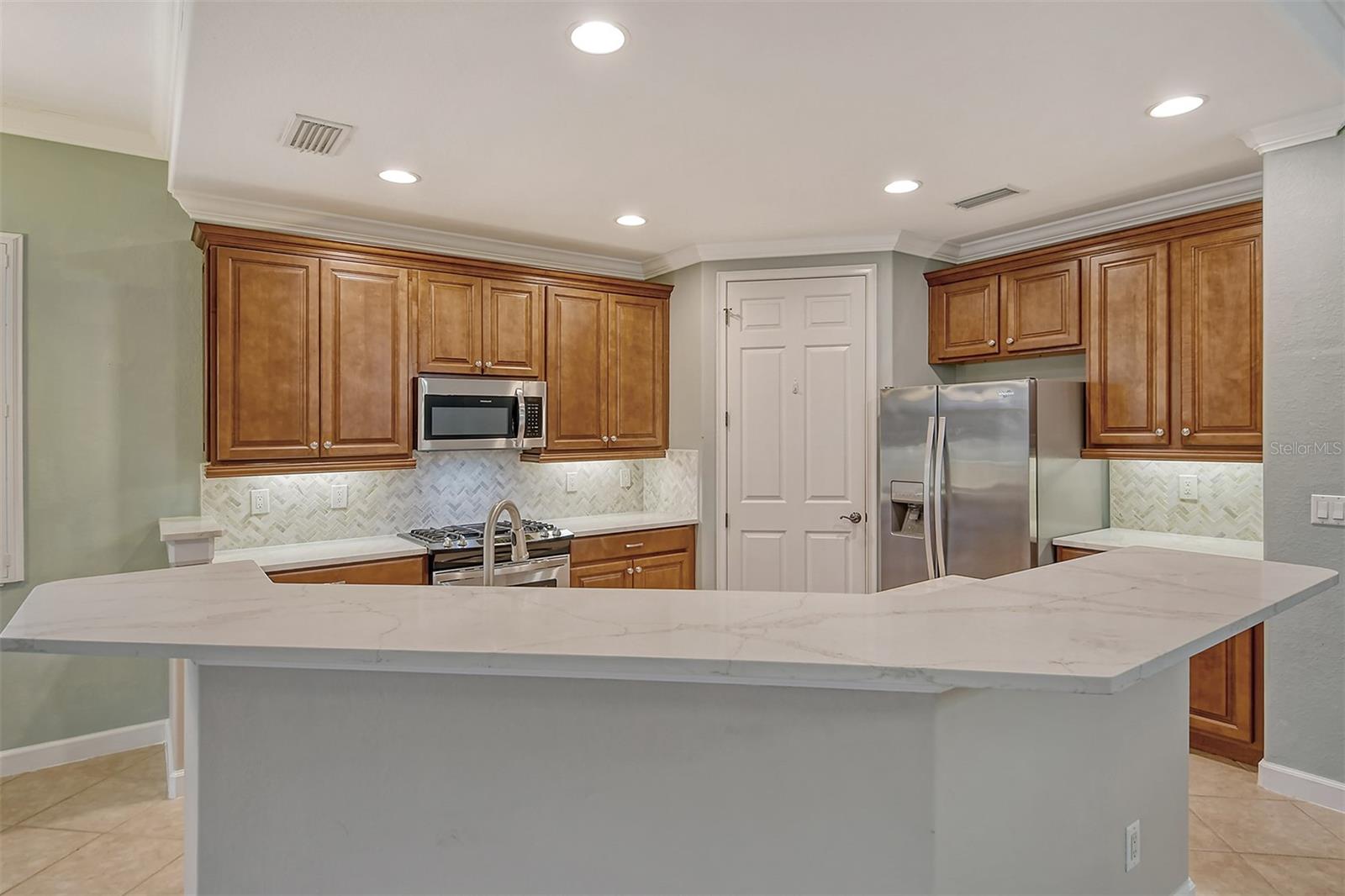 Image 20 of 77 For 206 Bella Vista Terrace 29b