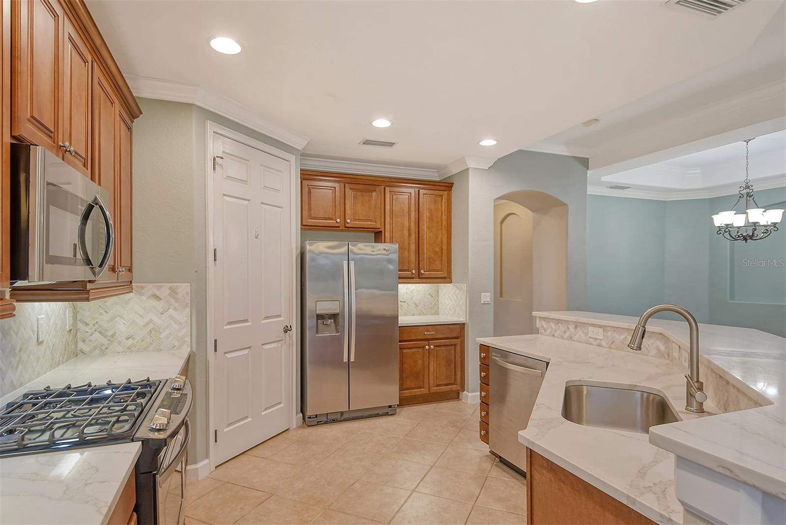 Image 22 of 77 For 206 Bella Vista Terrace 29b