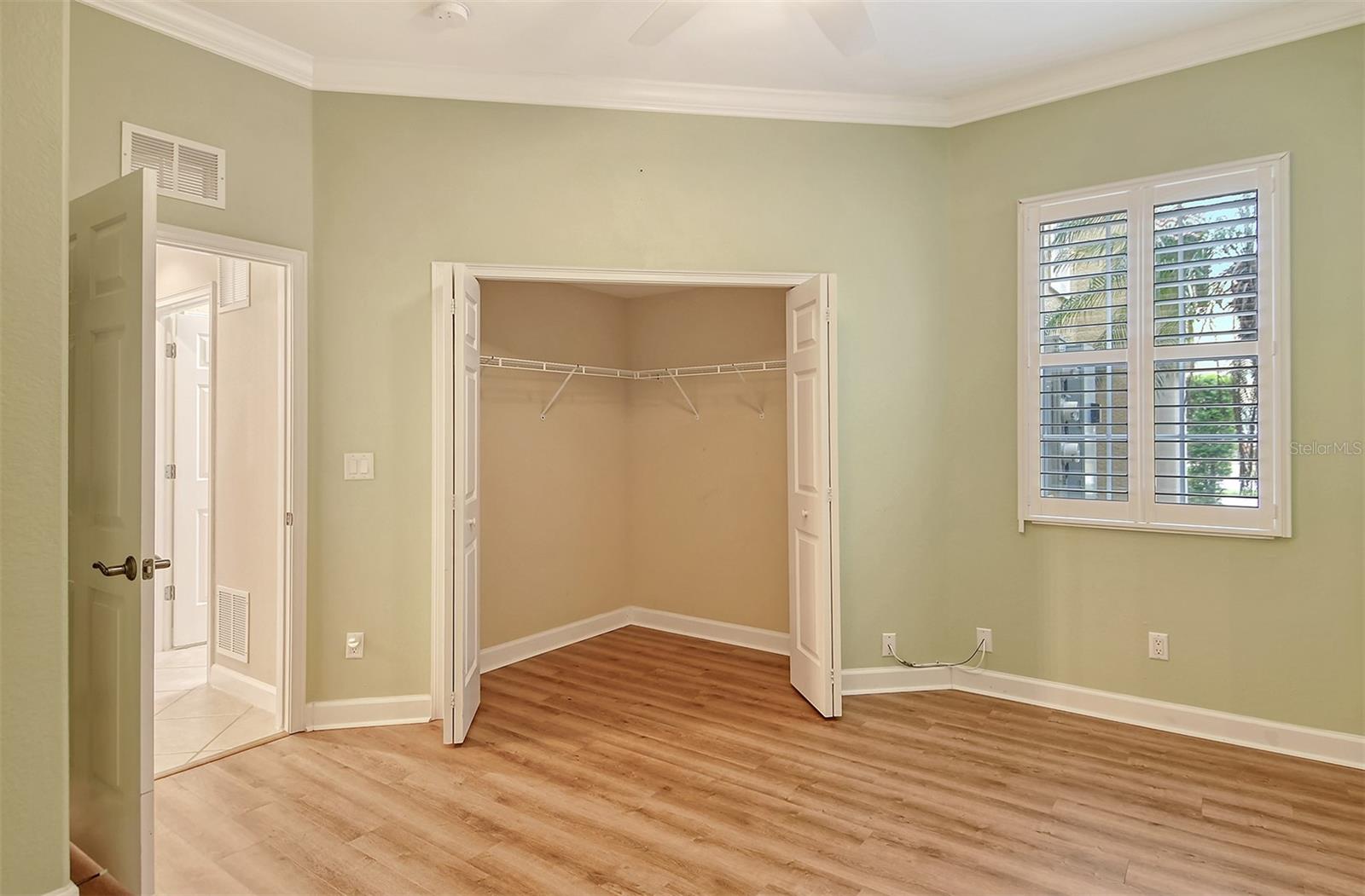 Image 36 of 77 For 206 Bella Vista Terrace 29b