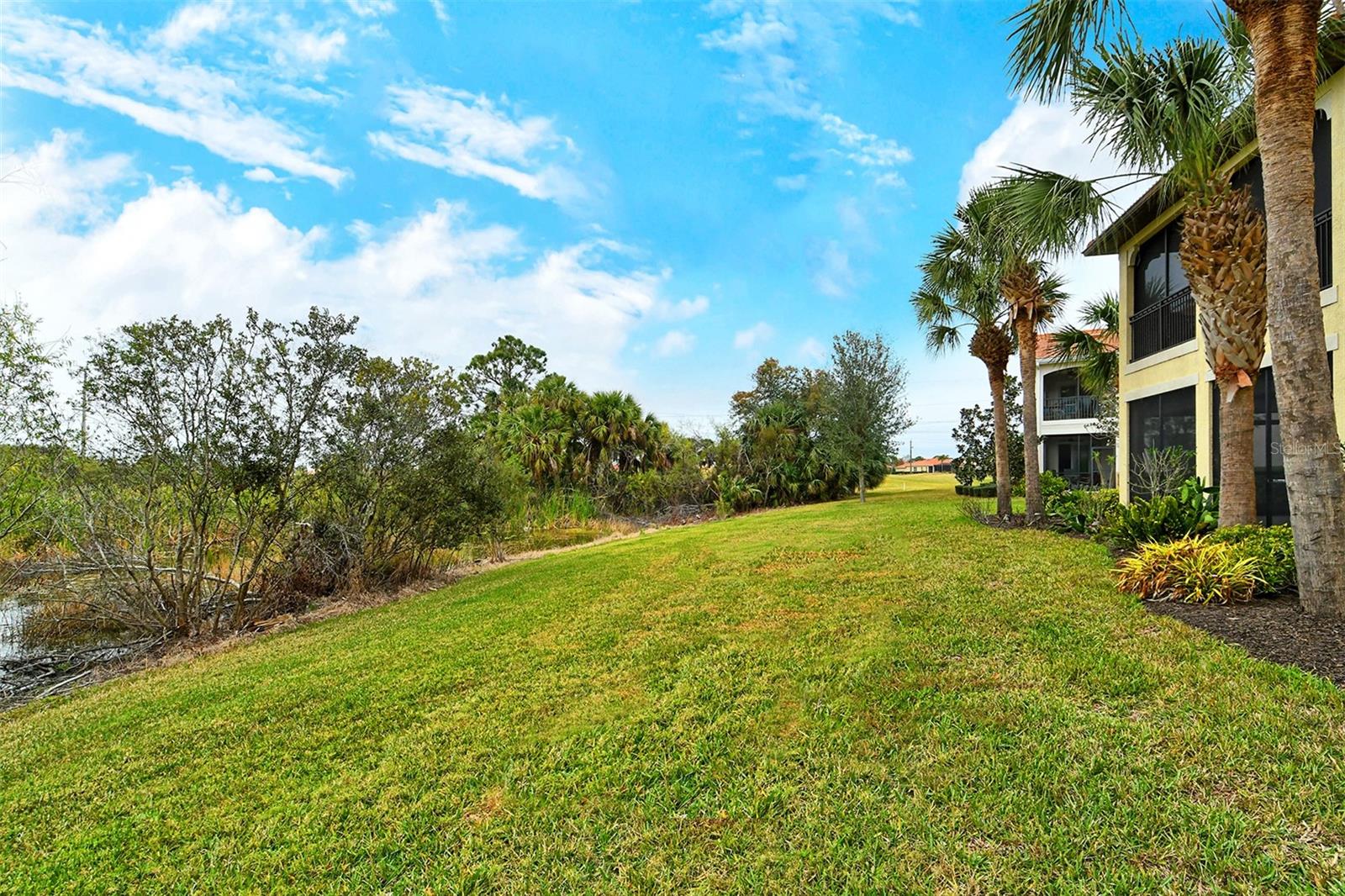Image 43 of 77 For 206 Bella Vista Terrace 29b