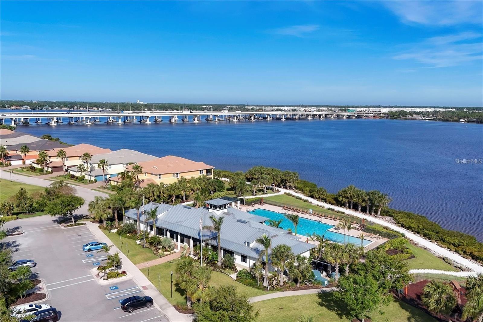 Image 9 of 55 For 1294 Riverscape Street D