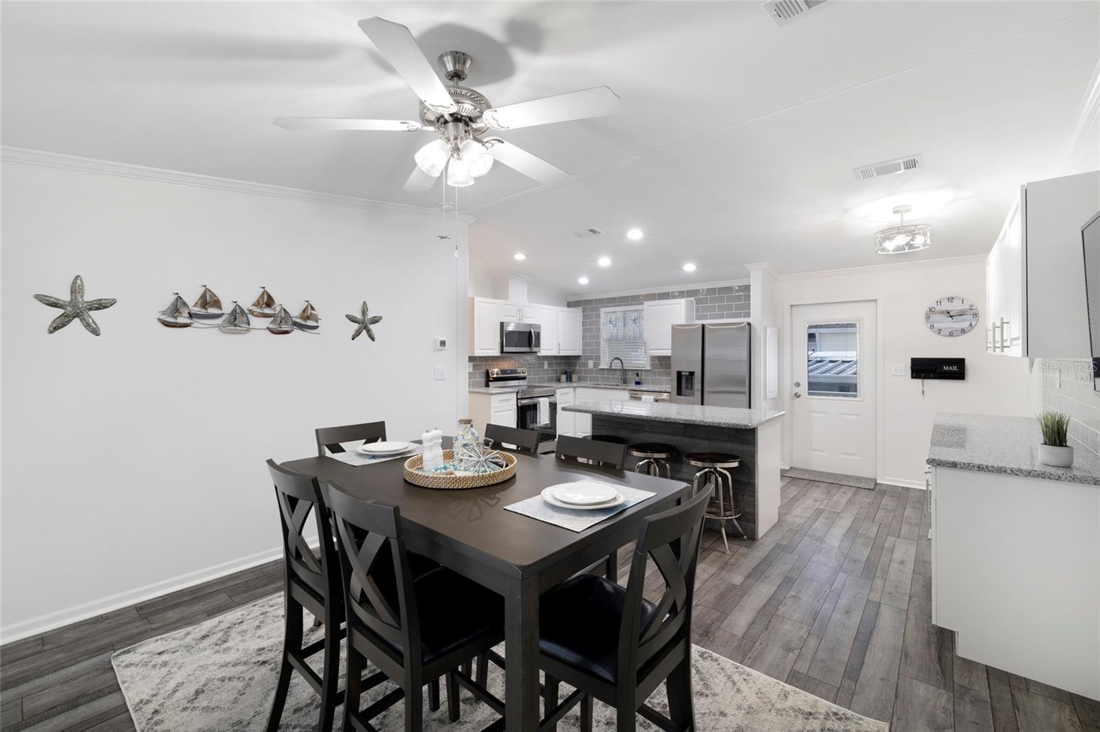 Image 12 of 43 For 3409 Bayside Parkway