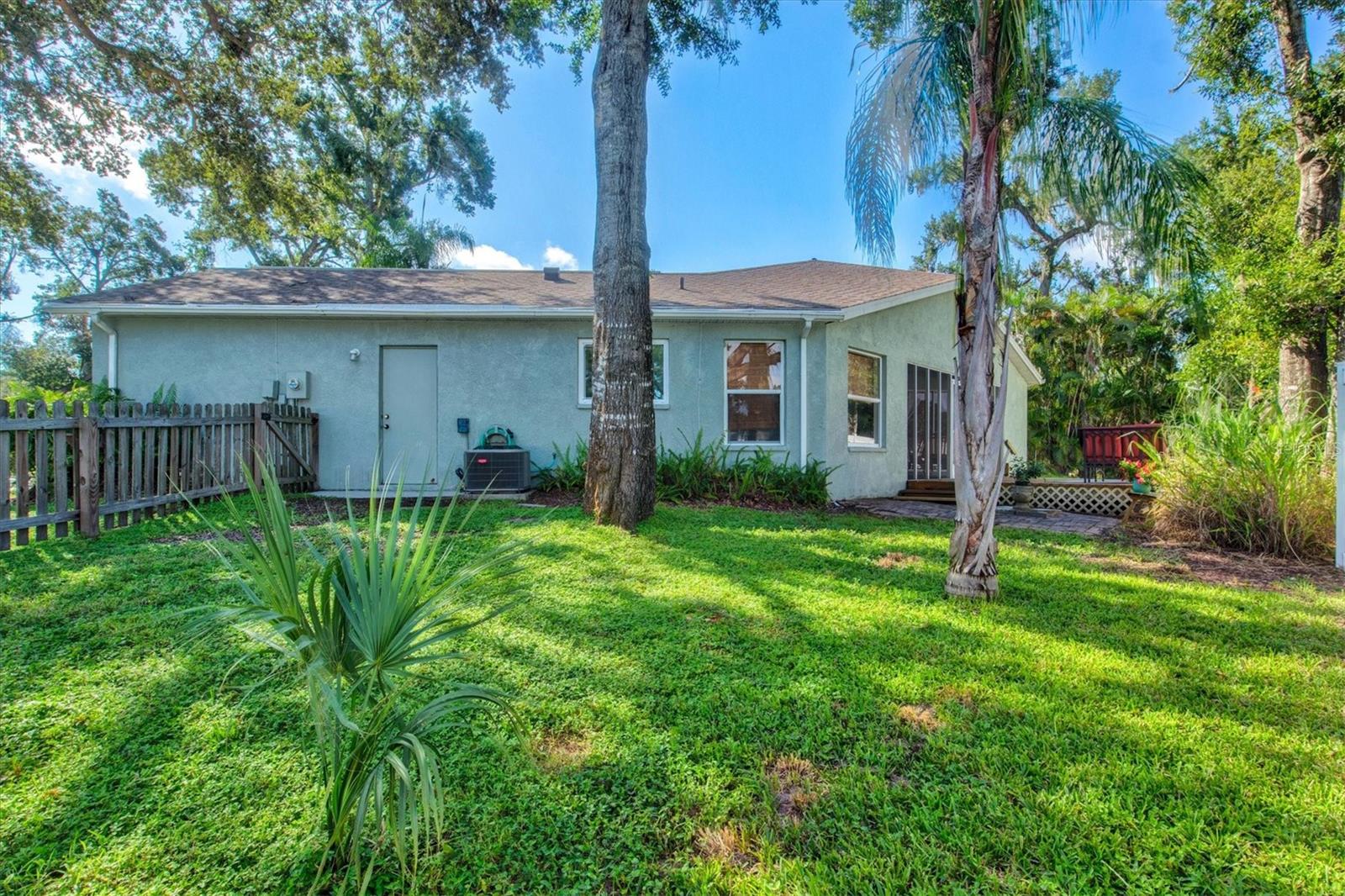 Image 37 of 55 For 5128 18th Lane E