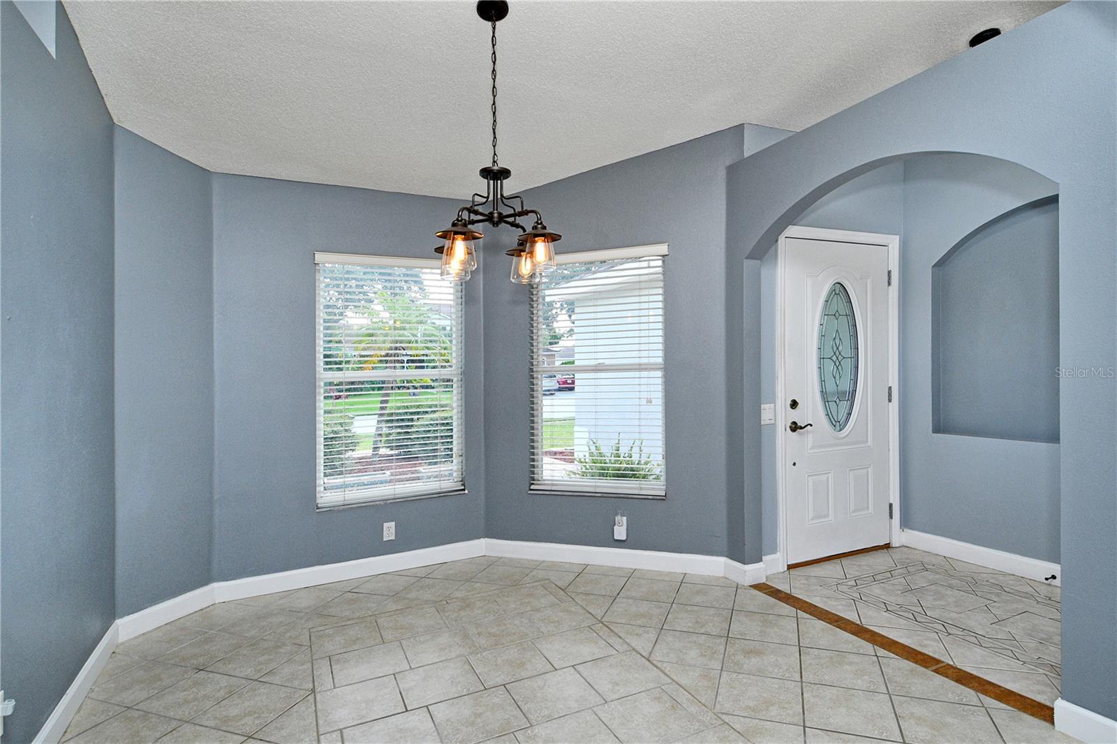 Image 15 of 51 For 210 113th Street E