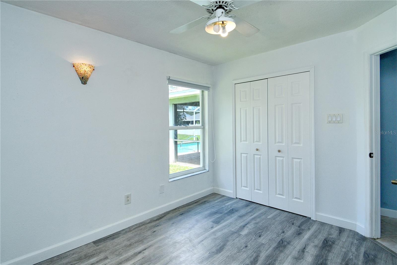 Image 28 of 51 For 210 113th Street E