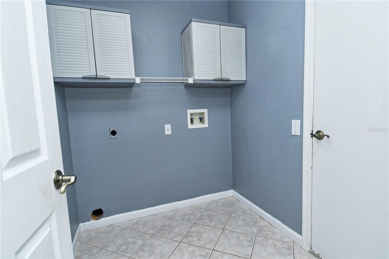 Image 33 of 51 For 210 113th Street E