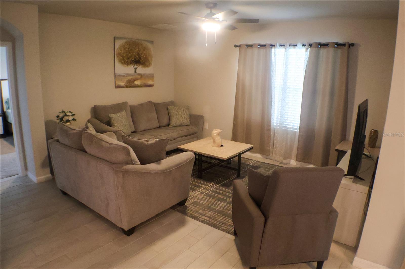 Image 6 of 26 For 5489 Callaway Street