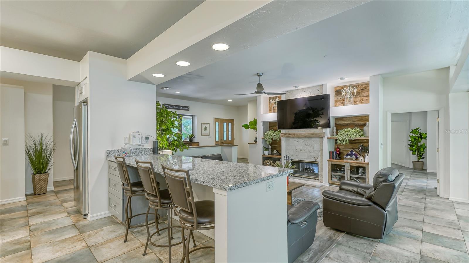 Image 21 of 55 For 4855 Hoyer Drive