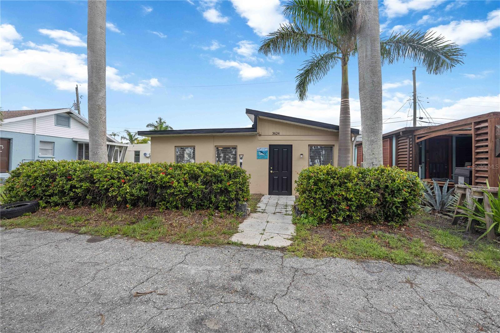 Image 3 of 26 For 3624 115th Street W