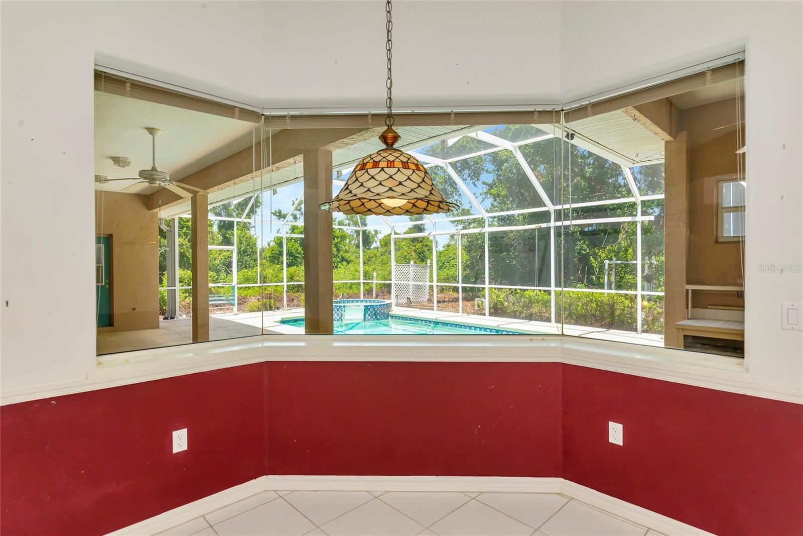 Image 10 of 36 For 3943 Serenity Circle